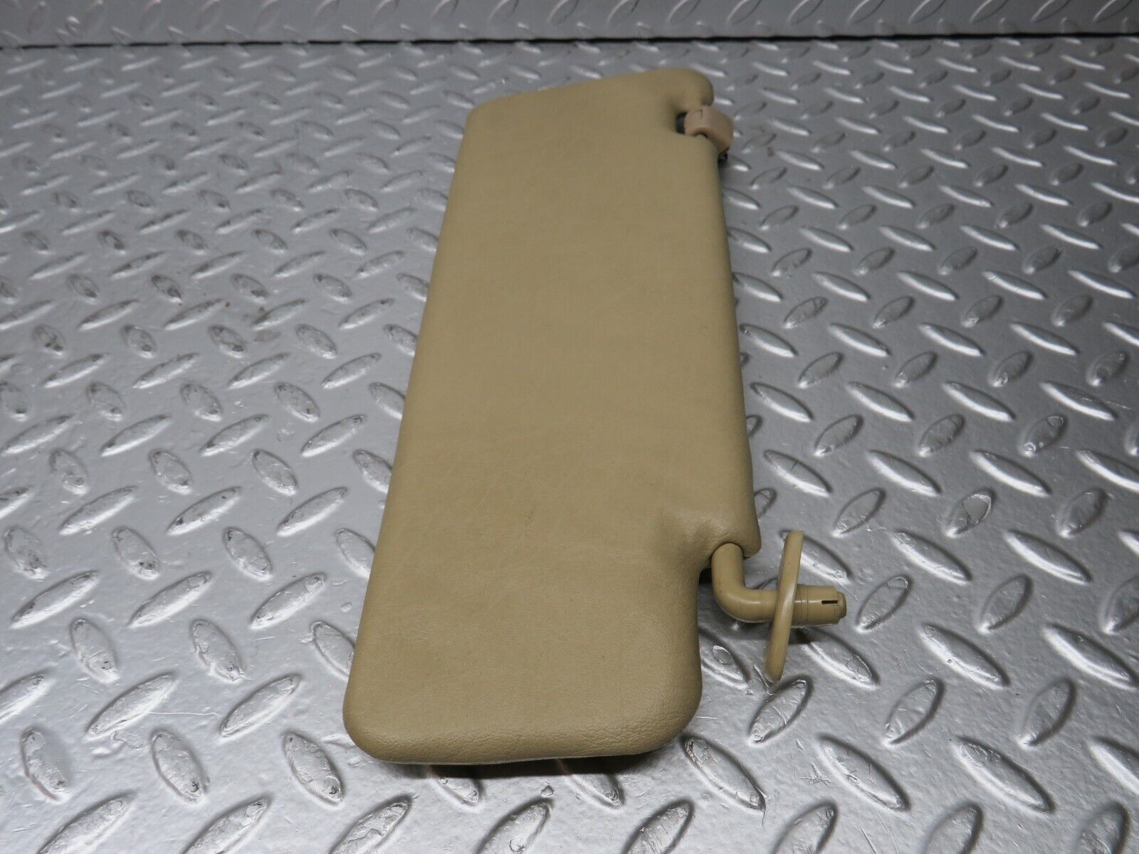 33944 Mercedes-Benz W124 260E Sun Visor Right Side Beige