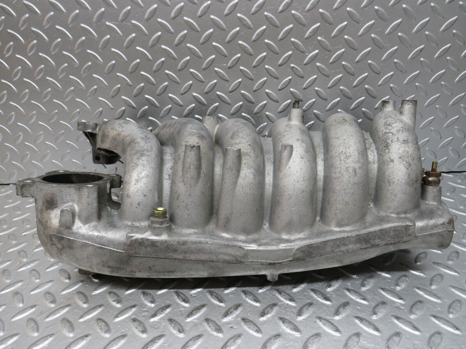 28038 Mercedes-Benz W123 280E Air Intake Manifold 1101413201