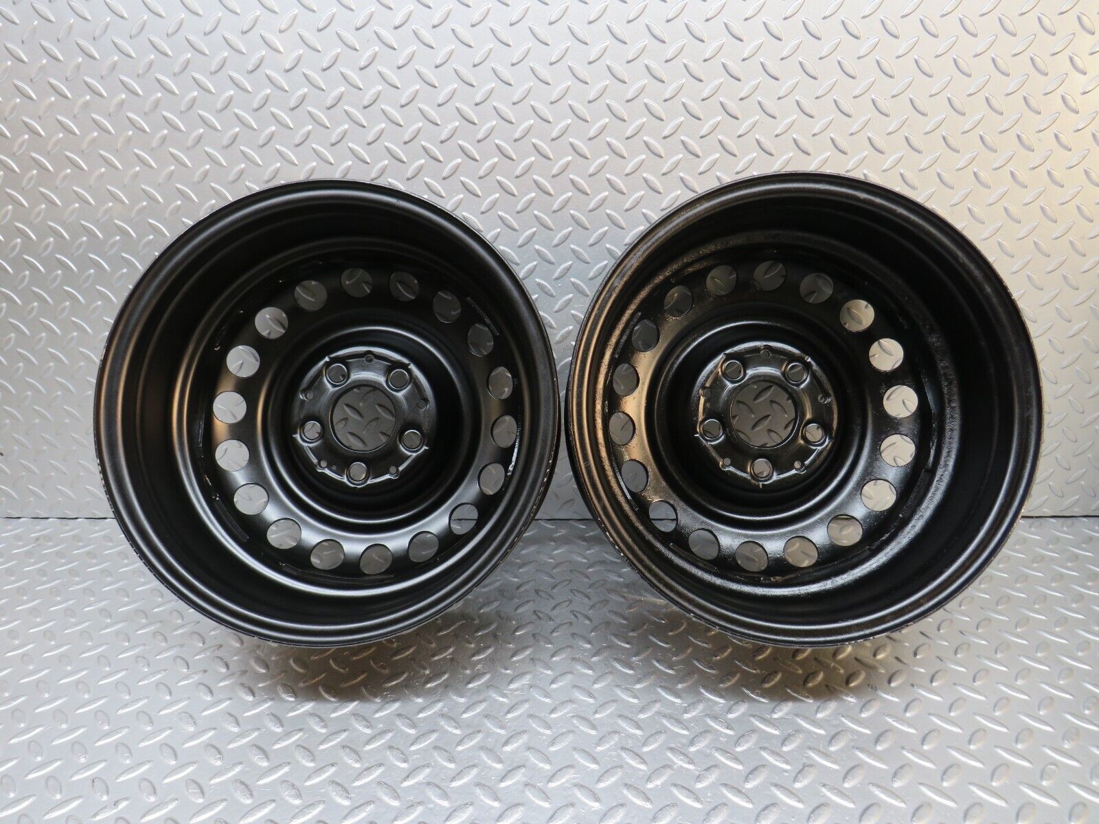 39528 Mercedes-Benz Steel Wheel Set 6Jx15H2 ET49 1244000602