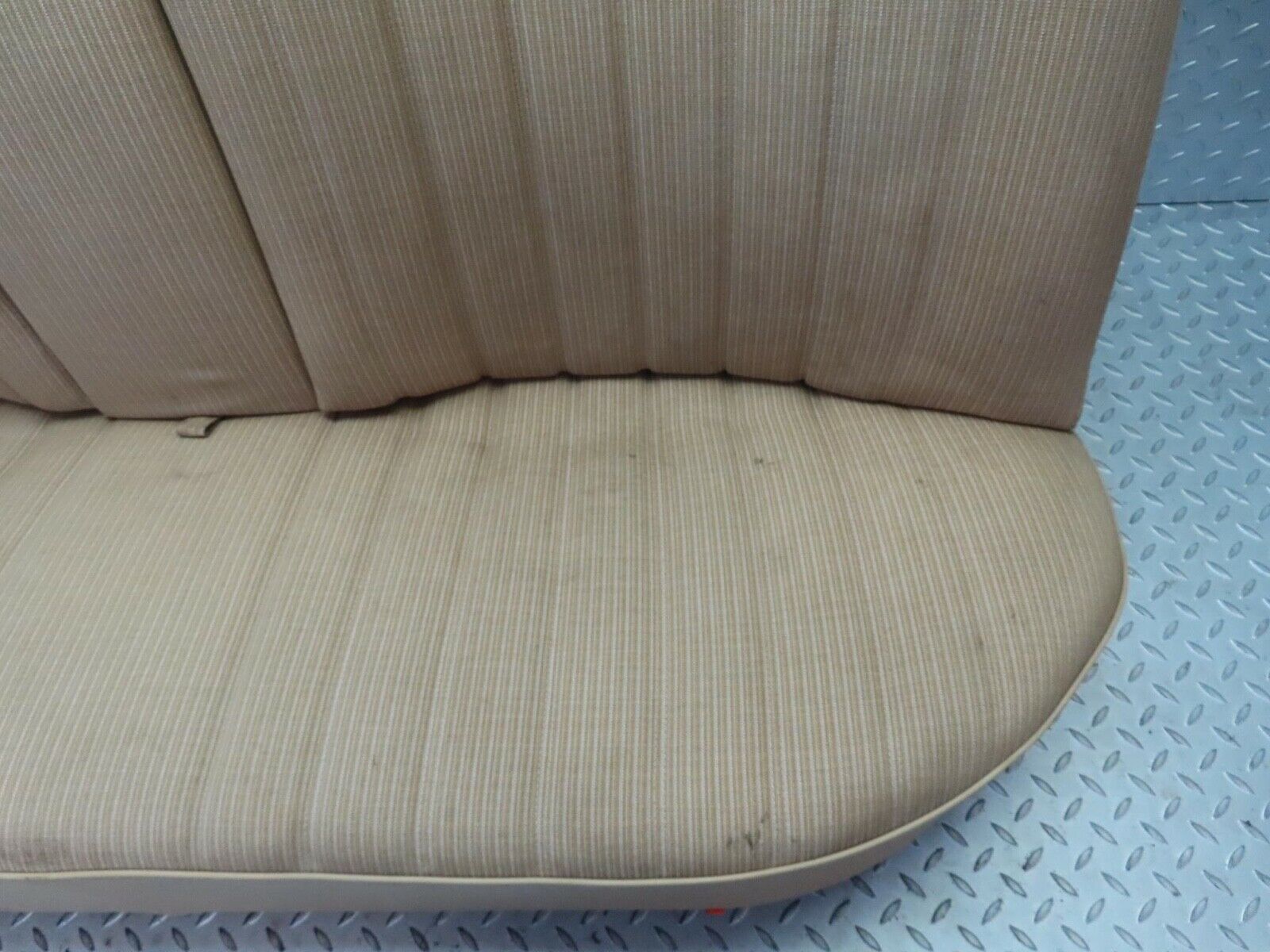 7009 Mercedes-Benz W123 230E Rear Seat 1239202716