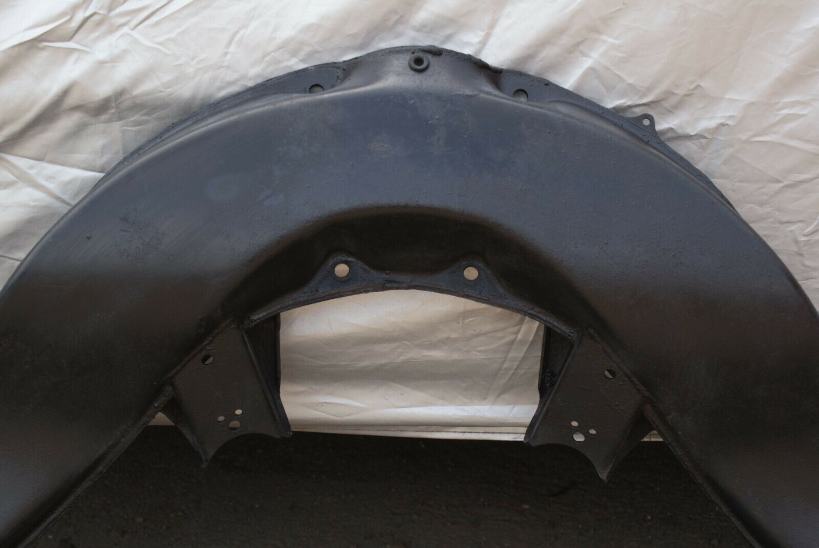 3174 Mercedes-Benz W115 220D Rear Subframe Axle Carrier Suspension