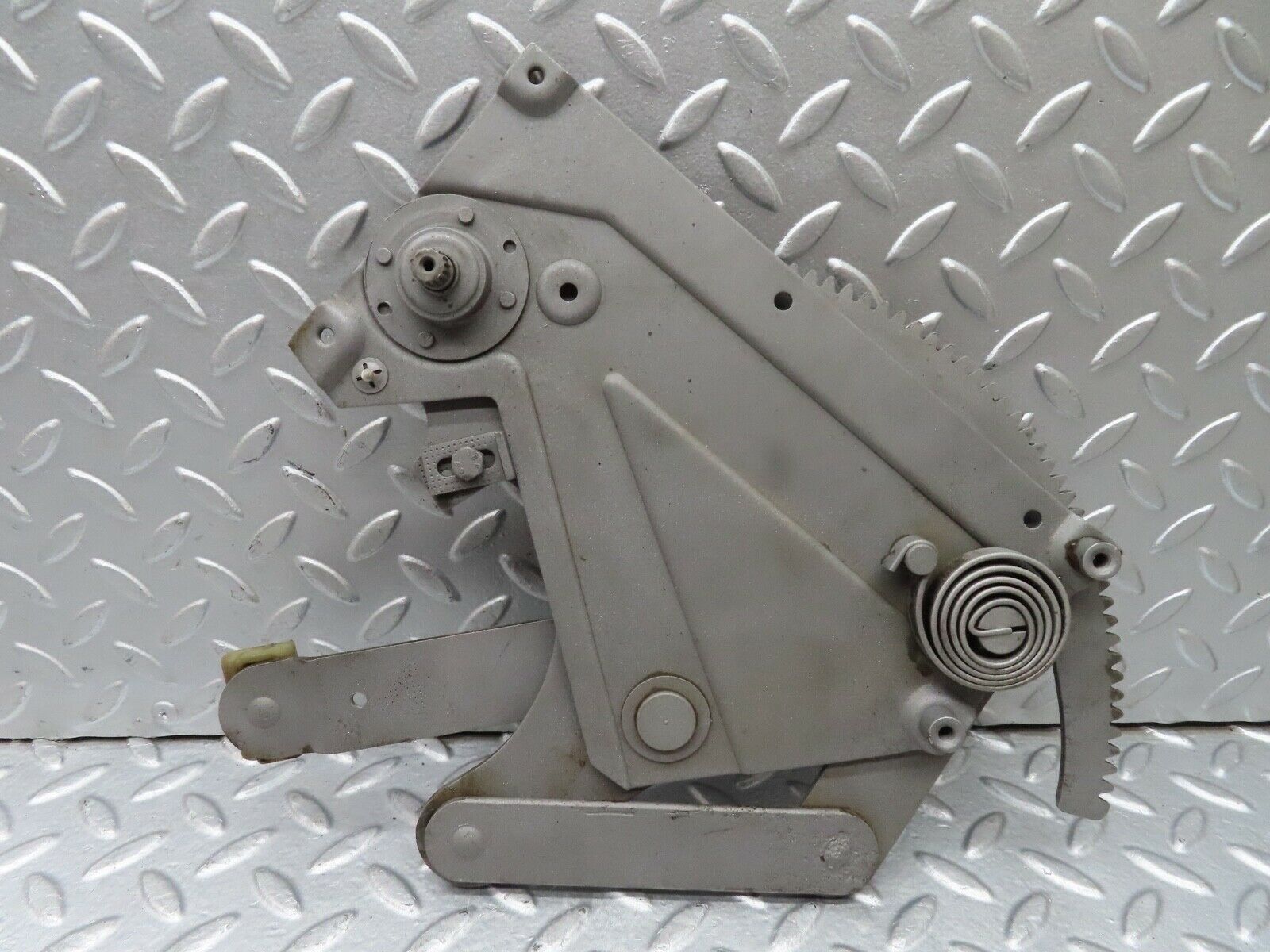 18420 Mercedes-Benz W111 220SE Coupe Rear Left Manual Window Regulator