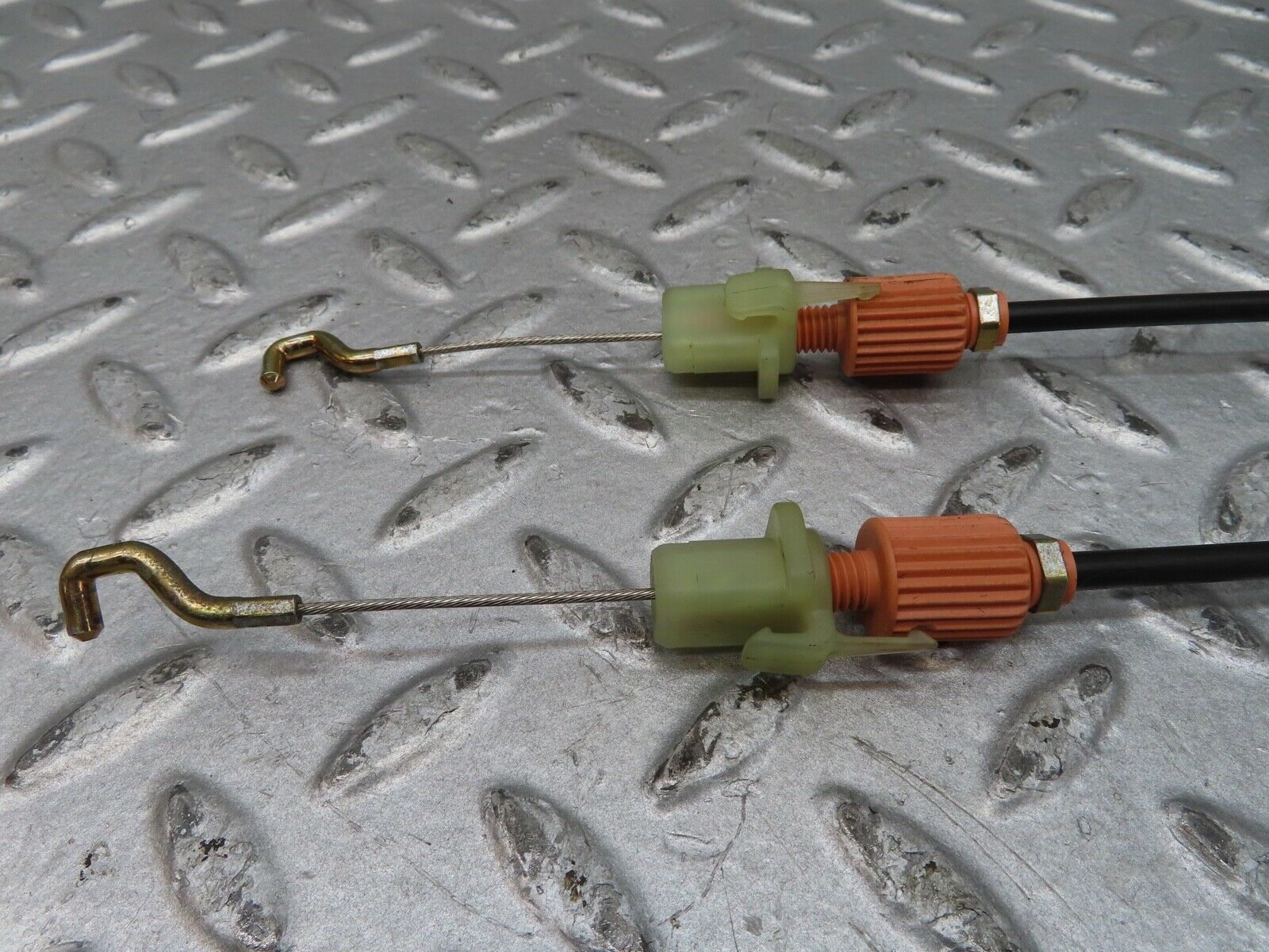 17370 Mercedes-Benz R129 300SL Coupe Heater Control Cable