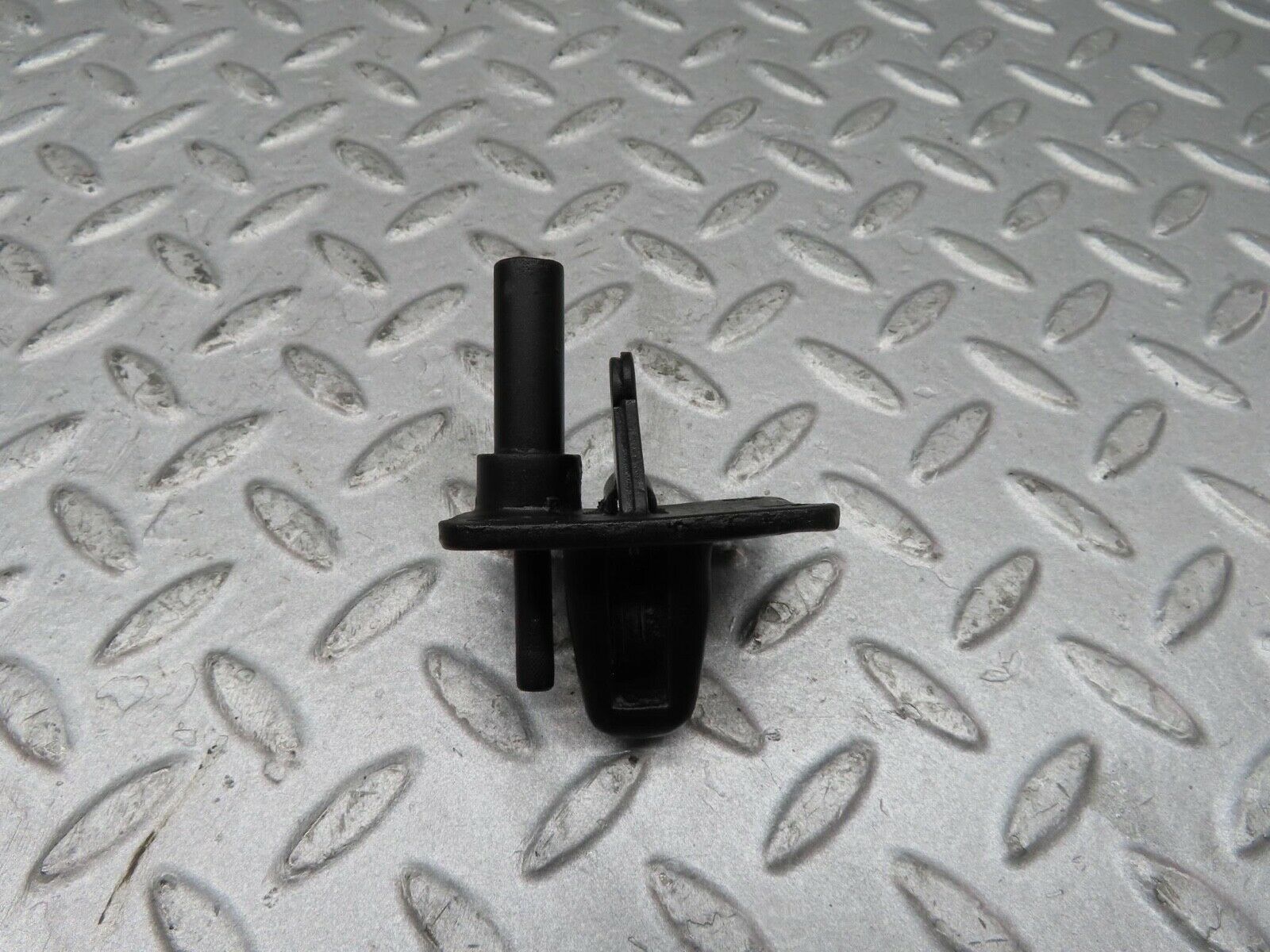 12447 Mercedes-Benz W108 280SE 3.5 Bonnet Lock Catch