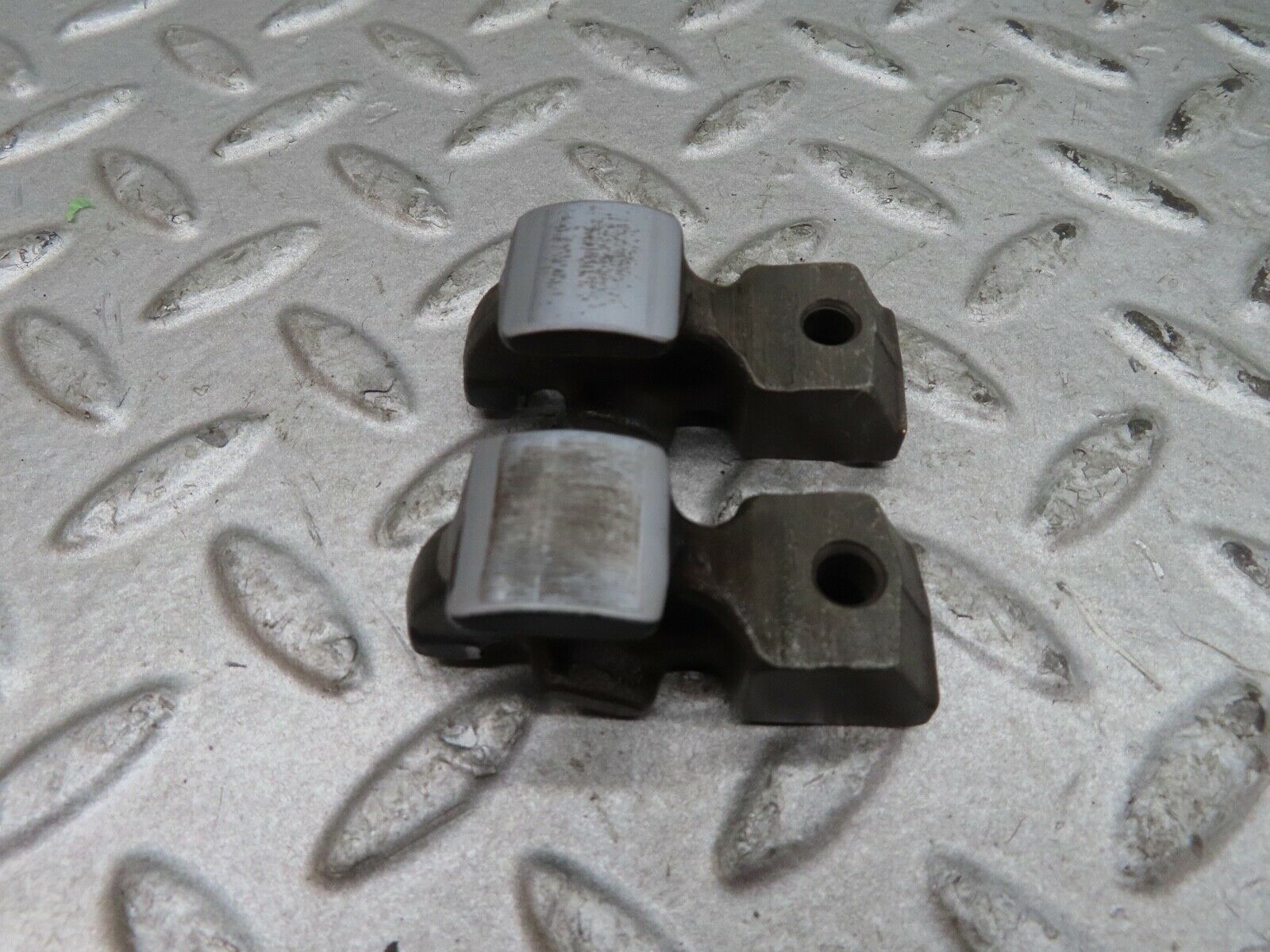 17861 Mercedes-Benz W116 450SEL Valve Rocker Arm