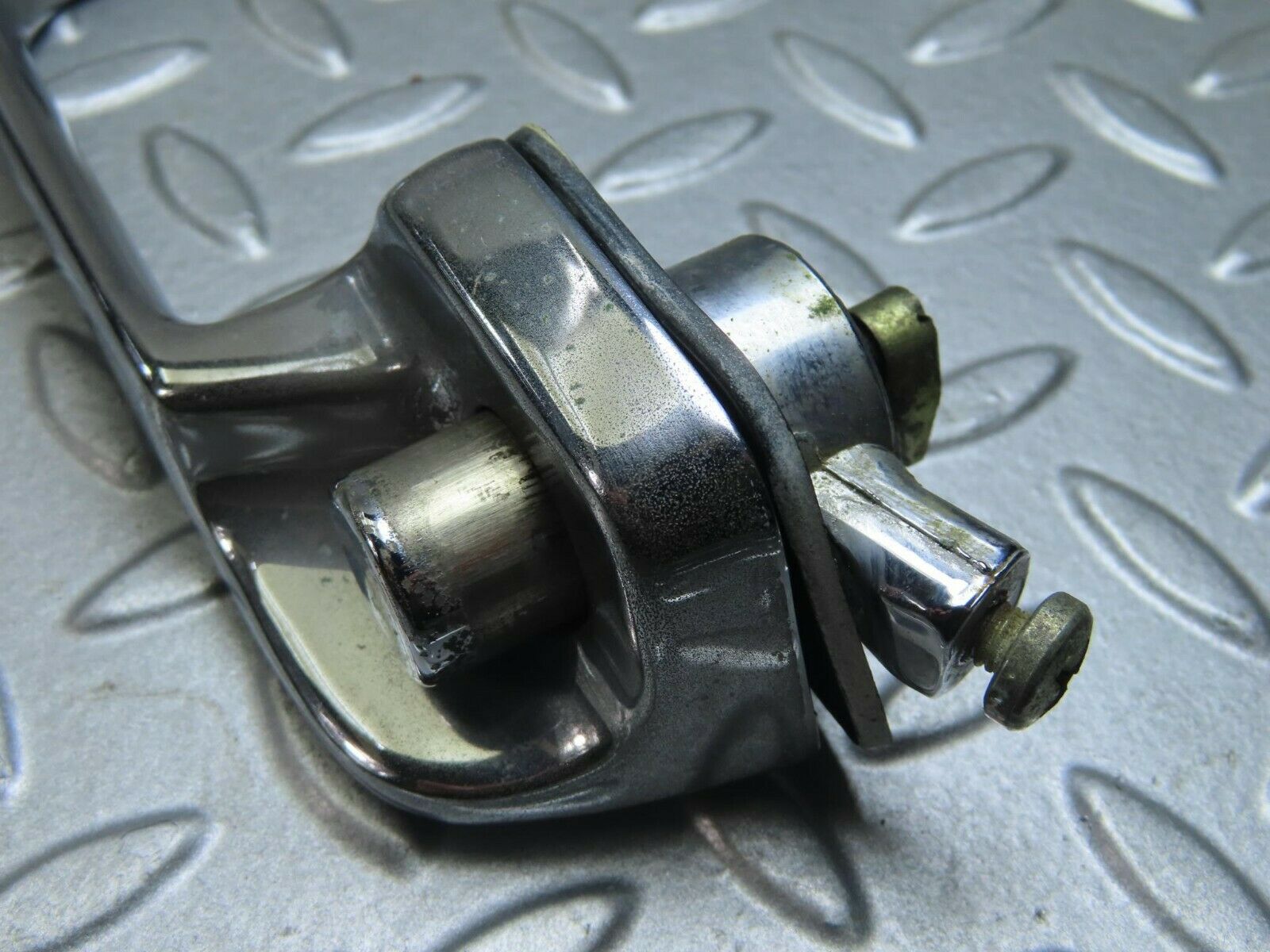 8756 Mercedes-Benz W108 Chrome Door Handle Rear Right 1087661202