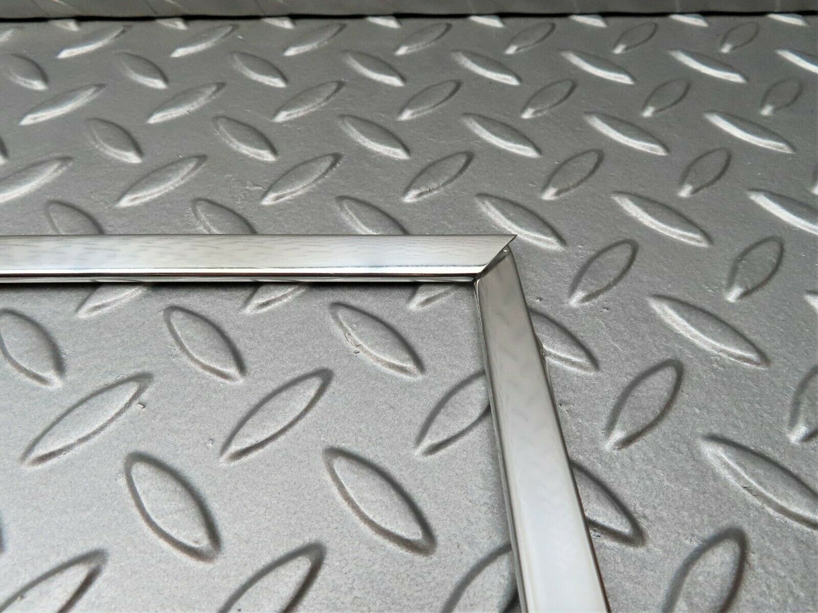 3737 Mercedes-Benz S123 200T Wagon Door Chrome Window Frame Rear Right