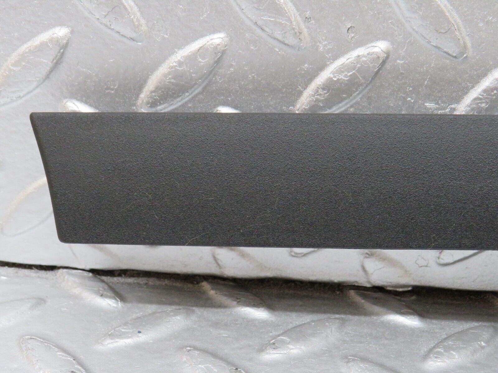 34087 Mercedes-Benz W124 260E Headlight Switch Surround Cover