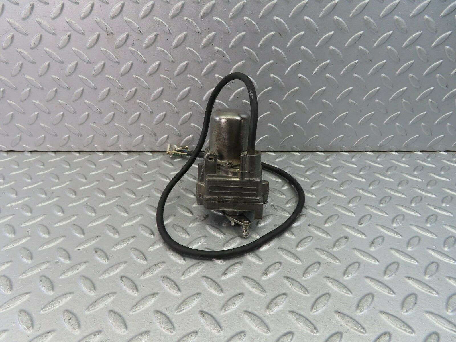 9476 Mercedes-Benz C124 300CE Coupe Cruise Control Module Unit 0025458632