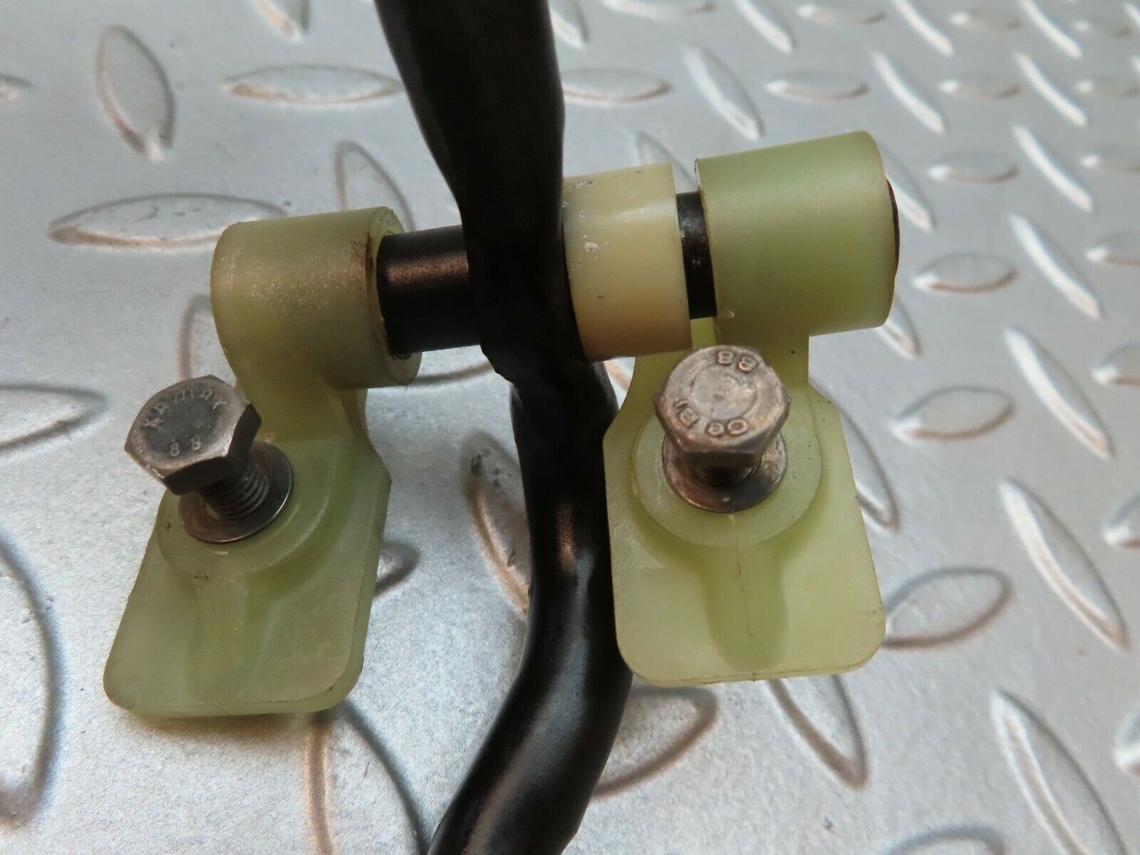 4214 Mercedes-Benz V123 240D LWB Accelerator Pedal Linkage