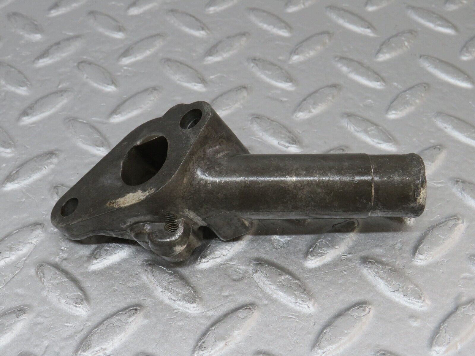 36579 Mercedes-Benz W201 190E 2.0L Coolant Pipe 1022030473