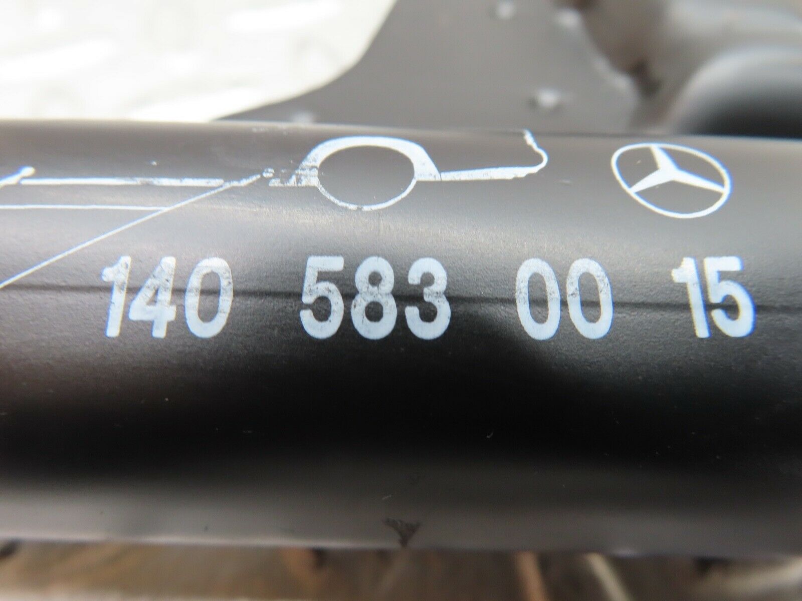 19647 Mercedes-Benz C140 CL420 Coupe Car Jack 1405830015