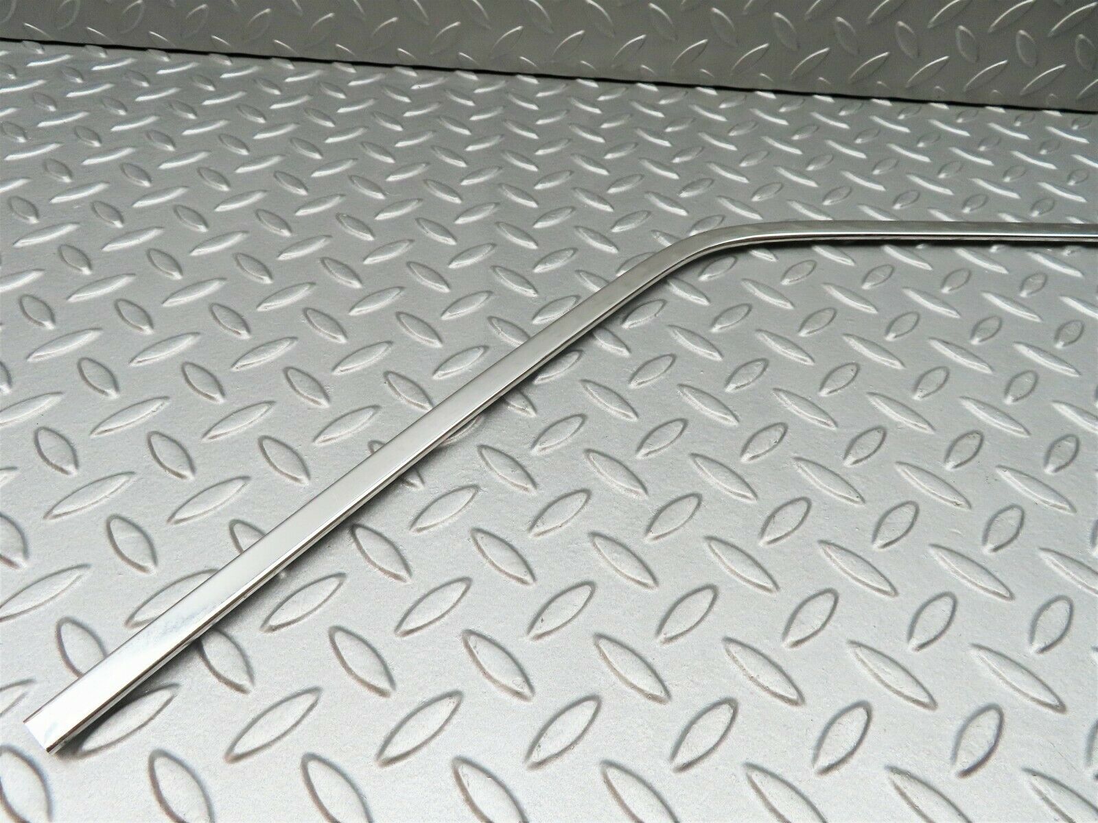 3739 Mercedes-Benz S123 200T Wagon Door Chrome Window Frame Front Left