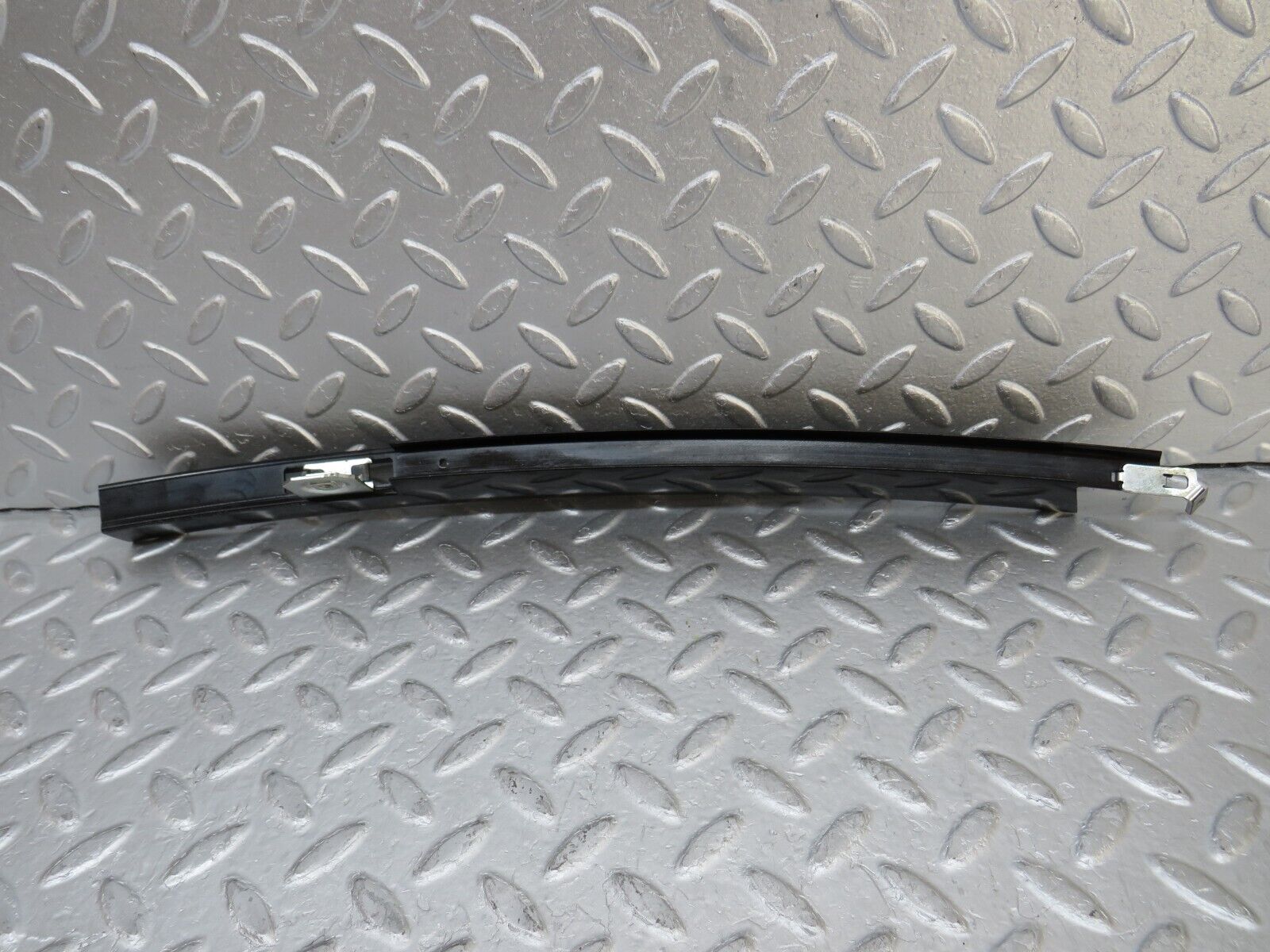 35257 Mercedes-Benz W221 Rear Left Door Window Channel 2217300119