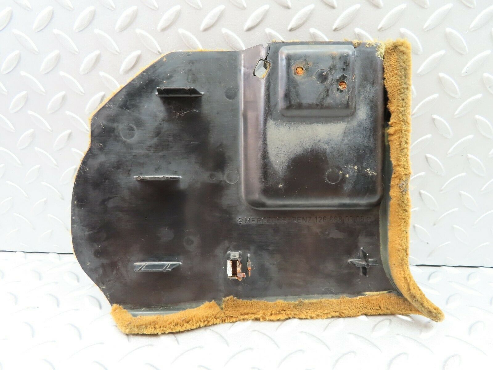 6238 Mercedes-Benz W126 380SE Kick Panel Left Side 1266880306