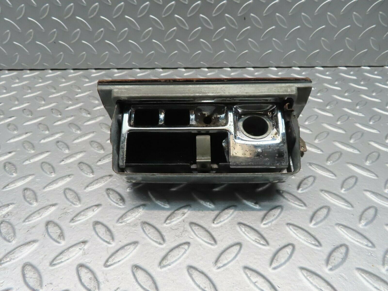 11543 Mercedes-Benz C123 230CE Coupe Centre Console Ashtray Wood Finish