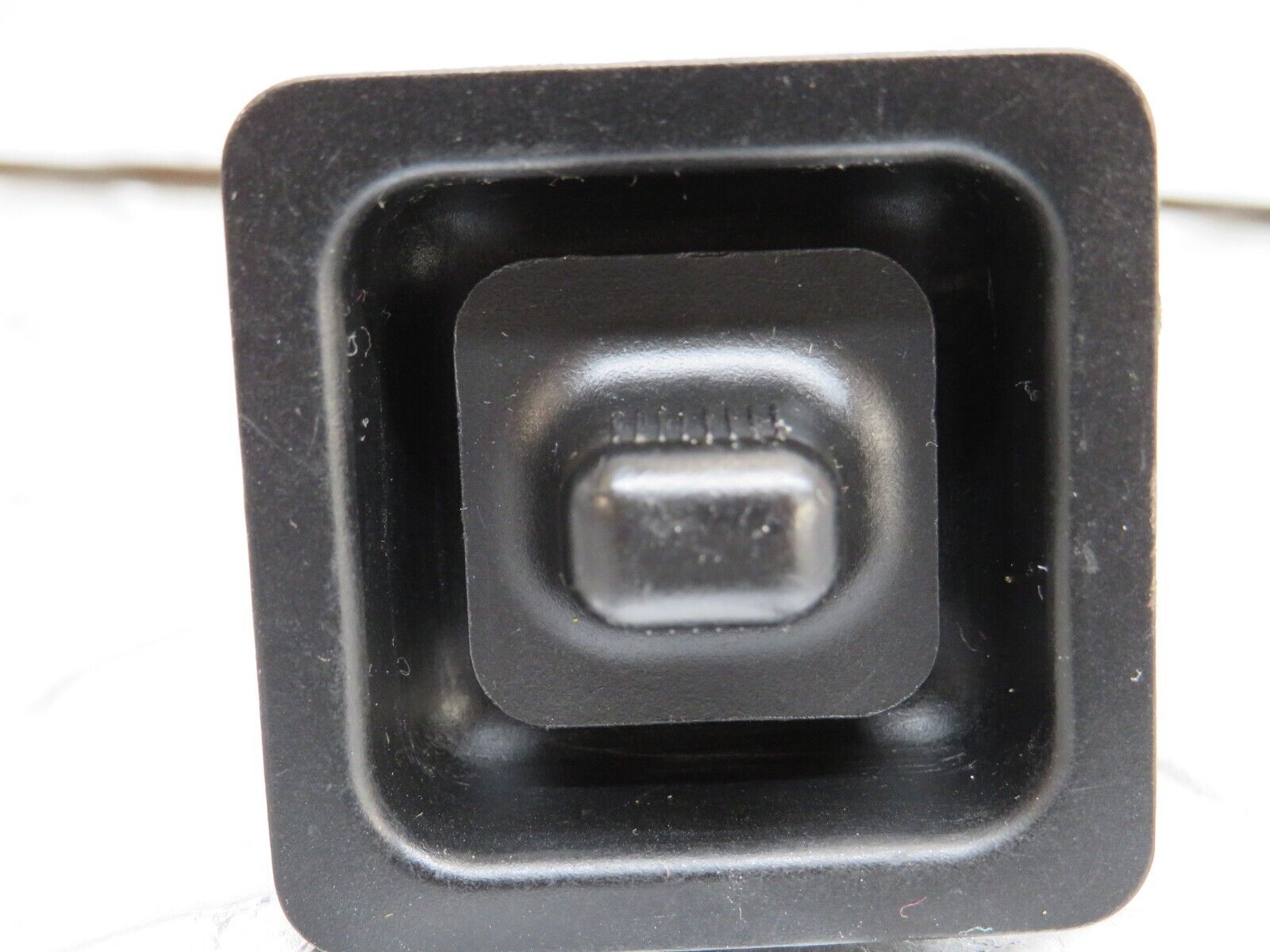 25516 Mercedes-Benz W123 200 Mirror Control Switch 2018200610