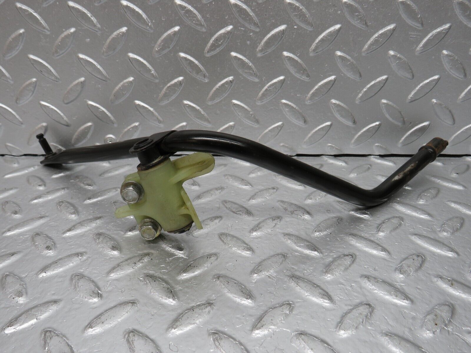 32596 Mercedes-Benz S124 300TE Wagon Accelerator Pedal Linkage 2013010218