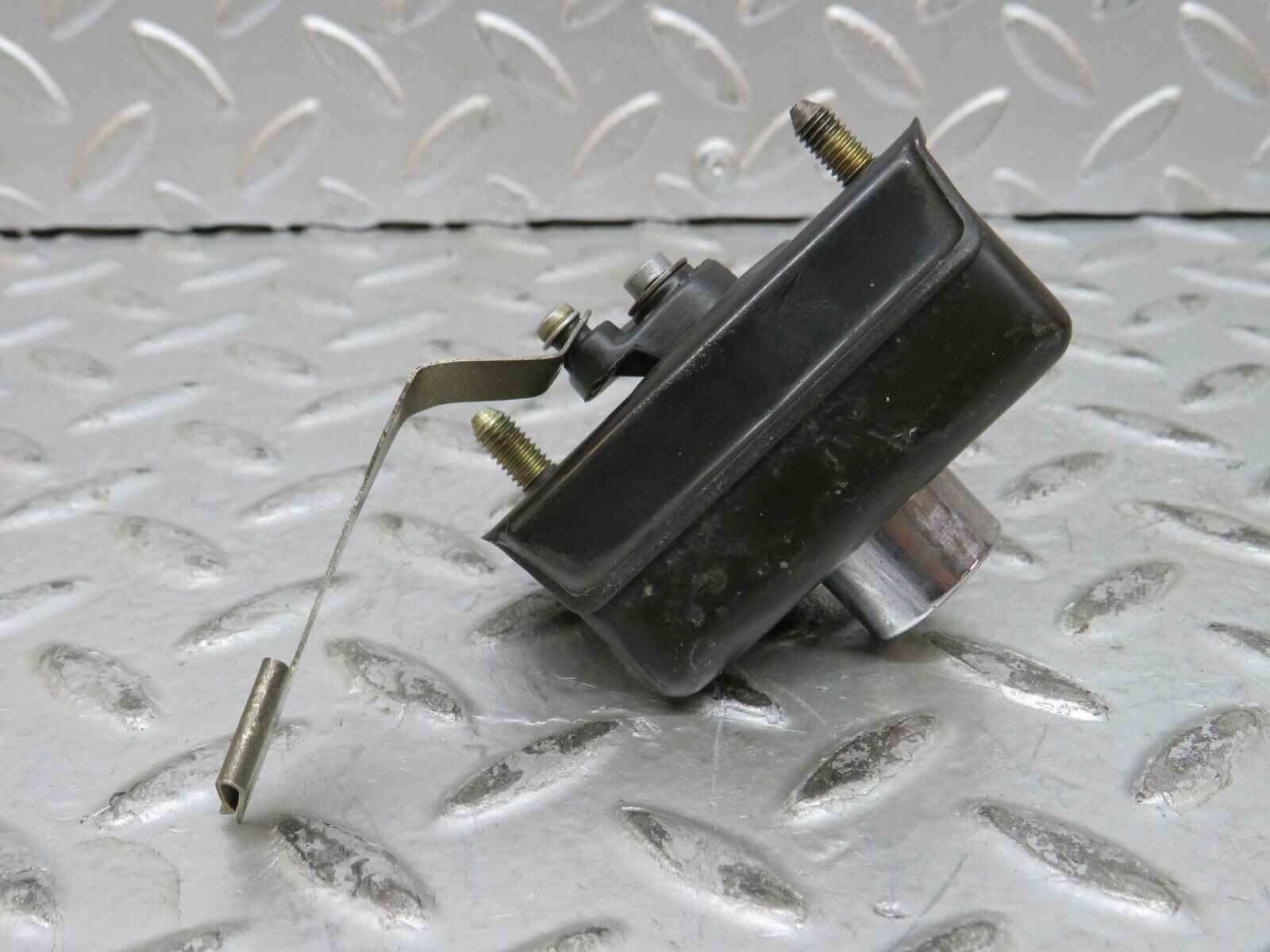 28904 Mercedes-Benz W123 230E Trunk Lock No Key 1237580096