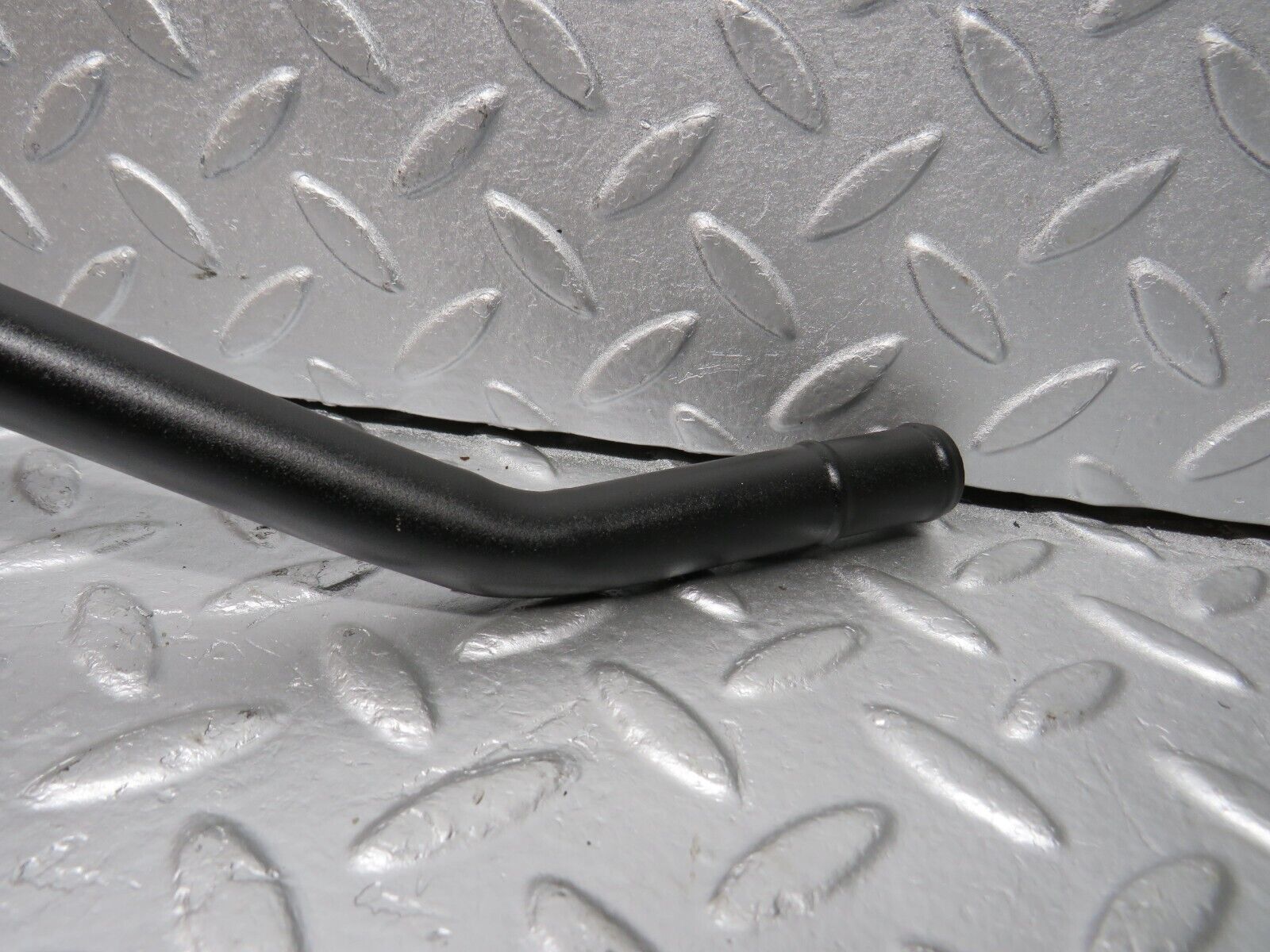 39580 Mercedes-Benz R129 320SL Coupe Coolant Pipe