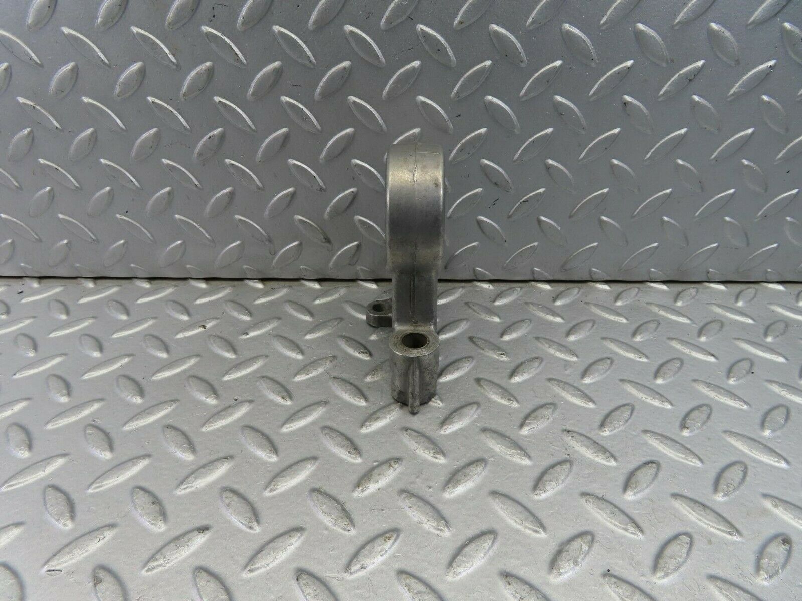 8967 Mercedes-Benz W108 Camshaft Tower Bearing 1140510916