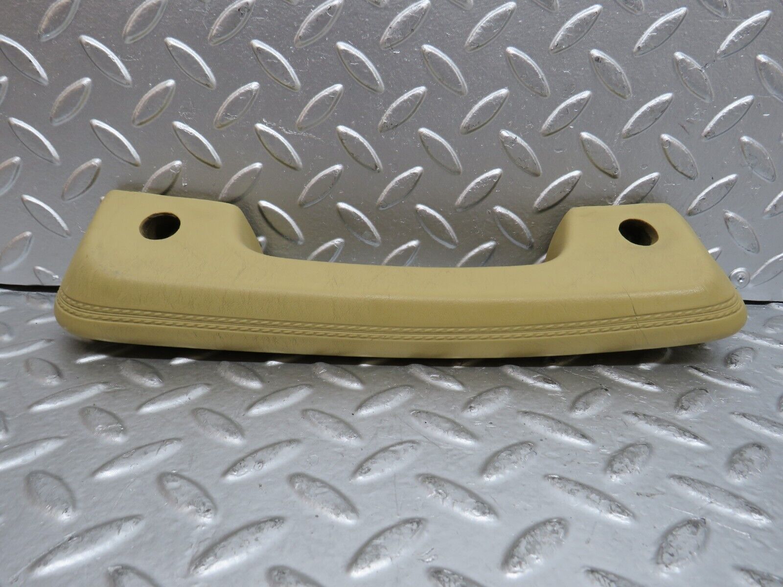 29654 Mercedes-Benz W123 230E Front Right Interior Door Handle 1239702001