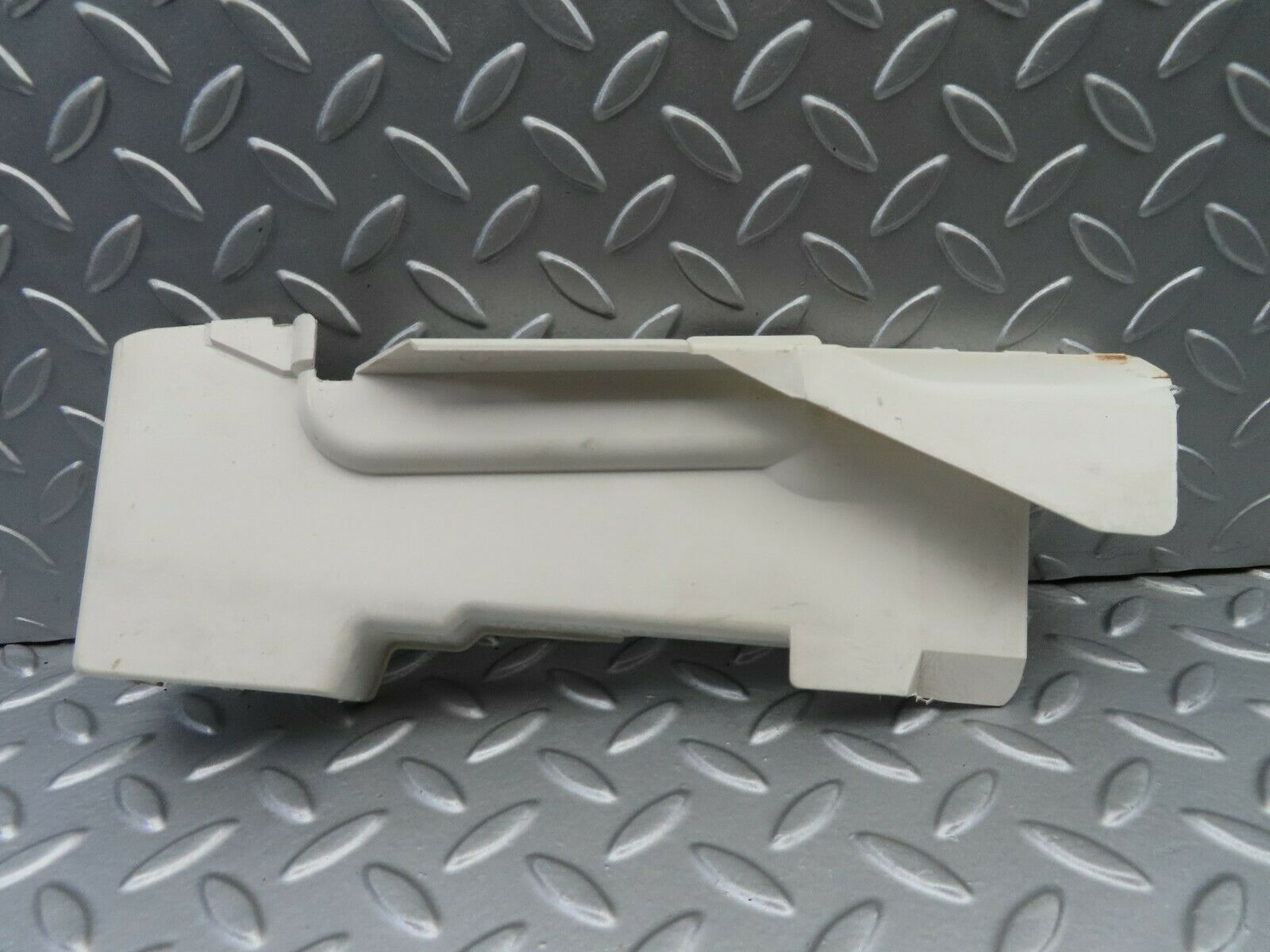 6485 Mercedes-Benz S124 E220 Wagon Lock Cover Front Right 1247231808