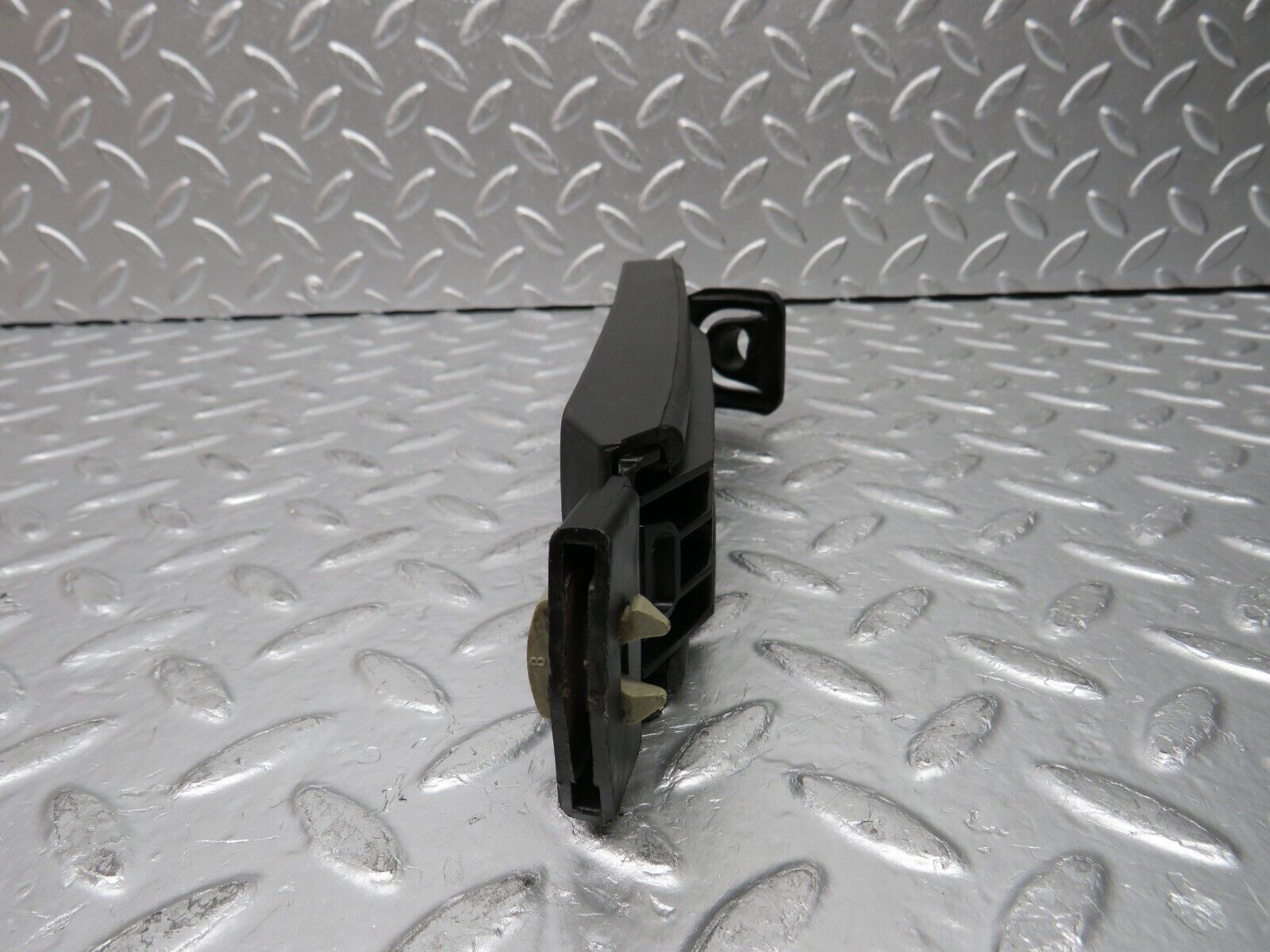 30386 Mercedes-Benz W124 230E Accelerator Pedal & Rubber 1233010082 1263000504