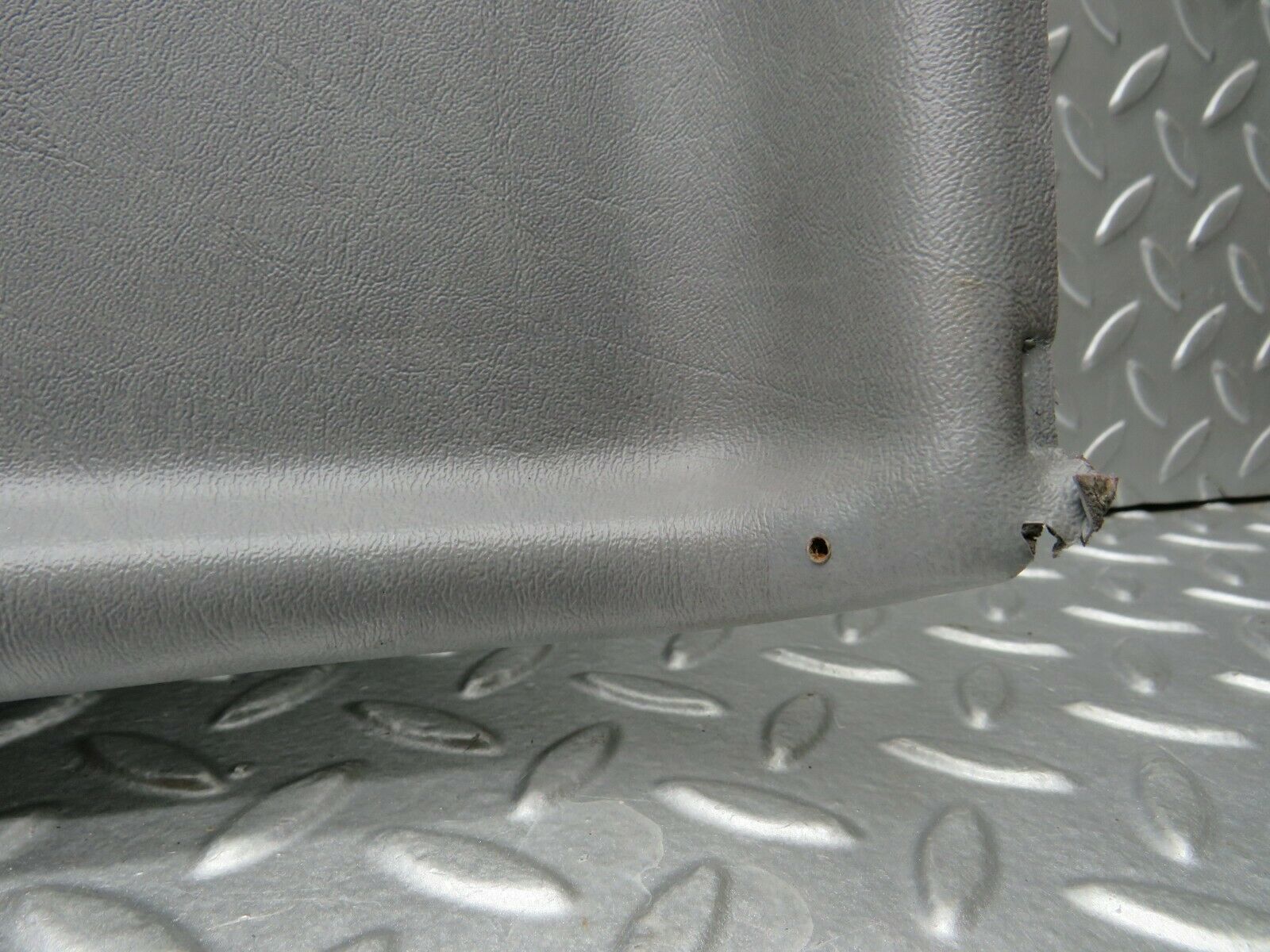 22323 Mercedes-Benz C124 E220 Headlining Roof Panel Front Grey 1246904825