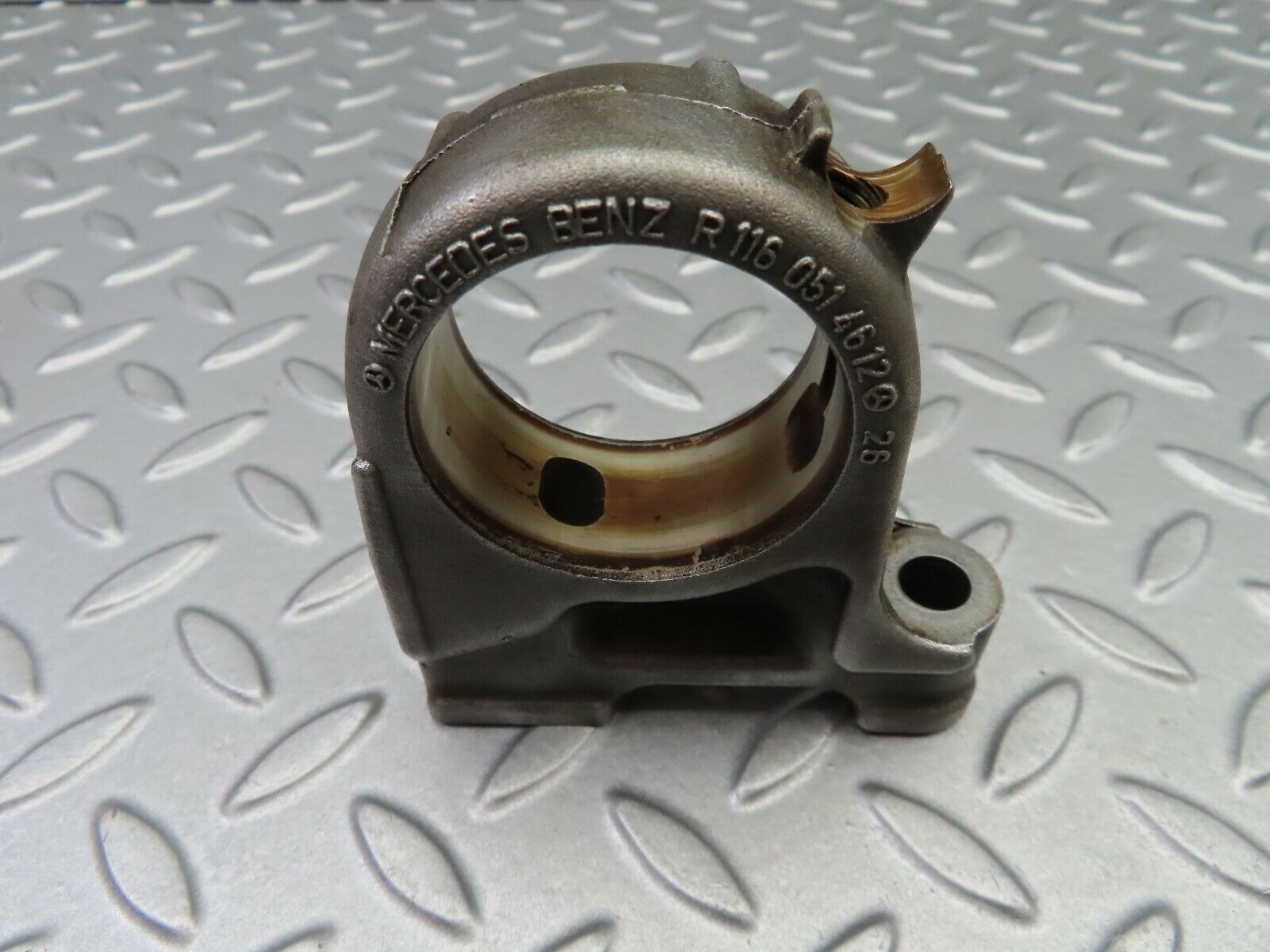 6296 Mercedes-Benz W126 380SE Camshaft Bearing Tower 1160514612