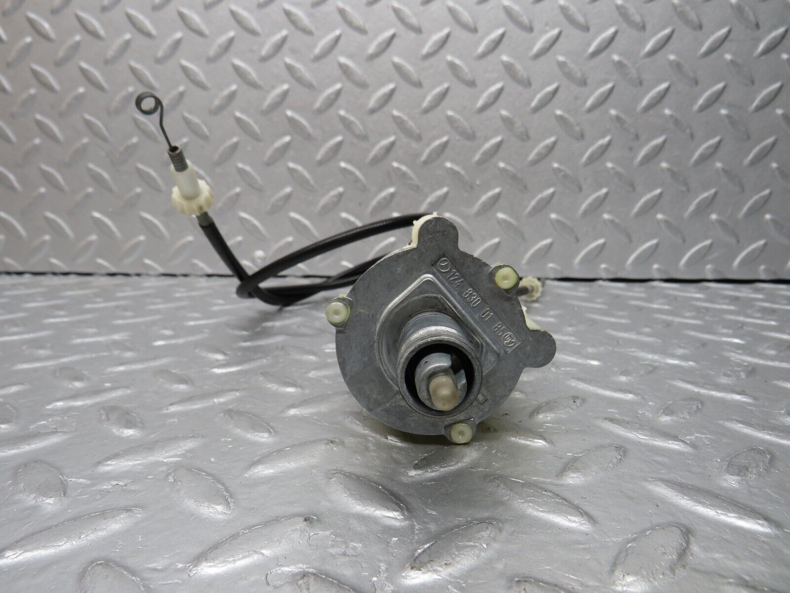 38034 Mercedes-Benz A124 320E Cabriolet Heater Control Unit Switch 1248300185