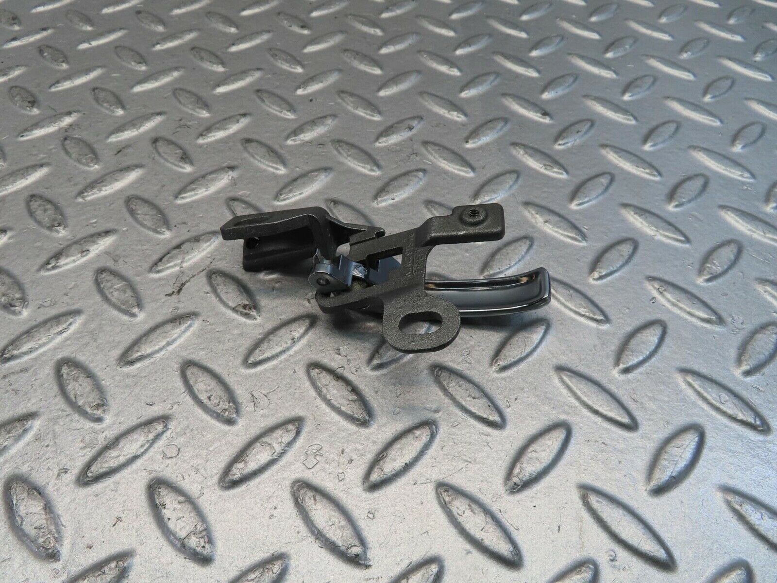 11379 Mercedes-Benz C123 230CE Coupe Right Interior Door Handle 1237600261