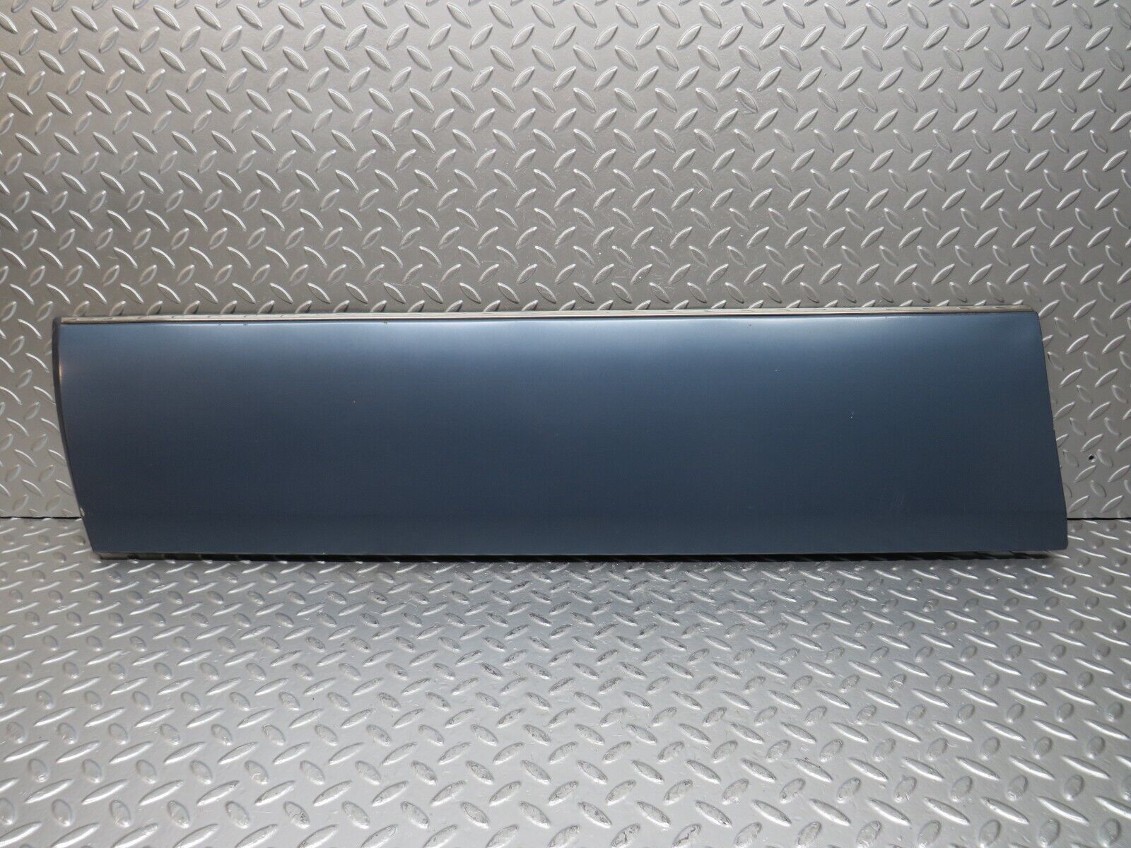 31281 Mercedes-Benz S124 220TE Wagon Front Left Door Lower Trim 1246901540