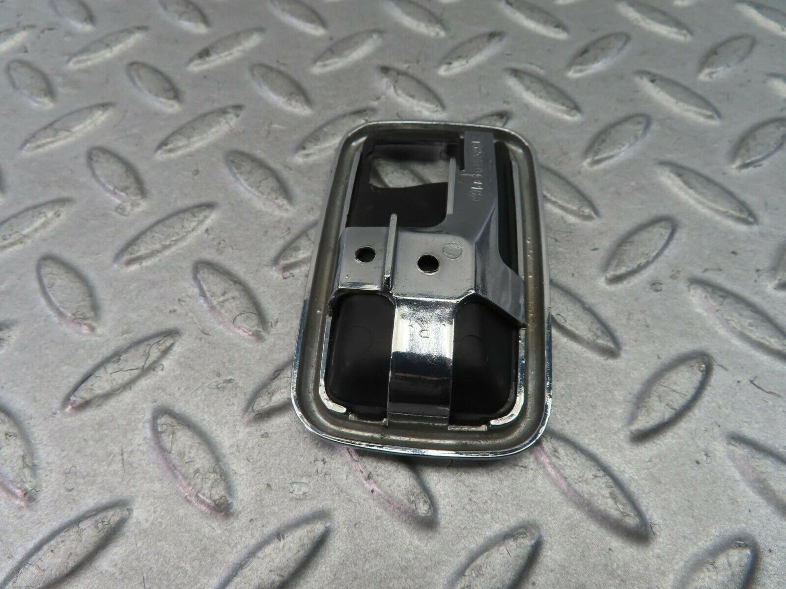 8655 Mercedes-Benz W108 Chrome Frame For Door Opener Right 1087660611