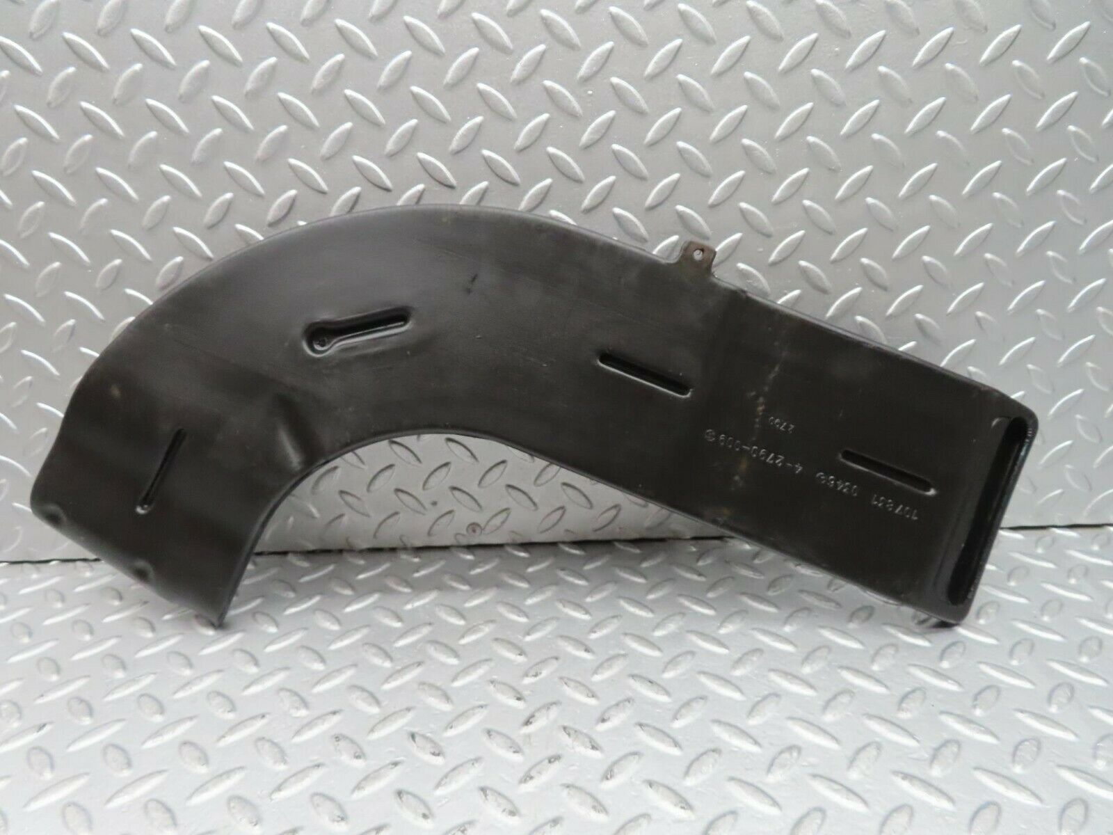 16591 Mercedes-Benz C107 380SLC Air Duct Vent Front Left 1078310346