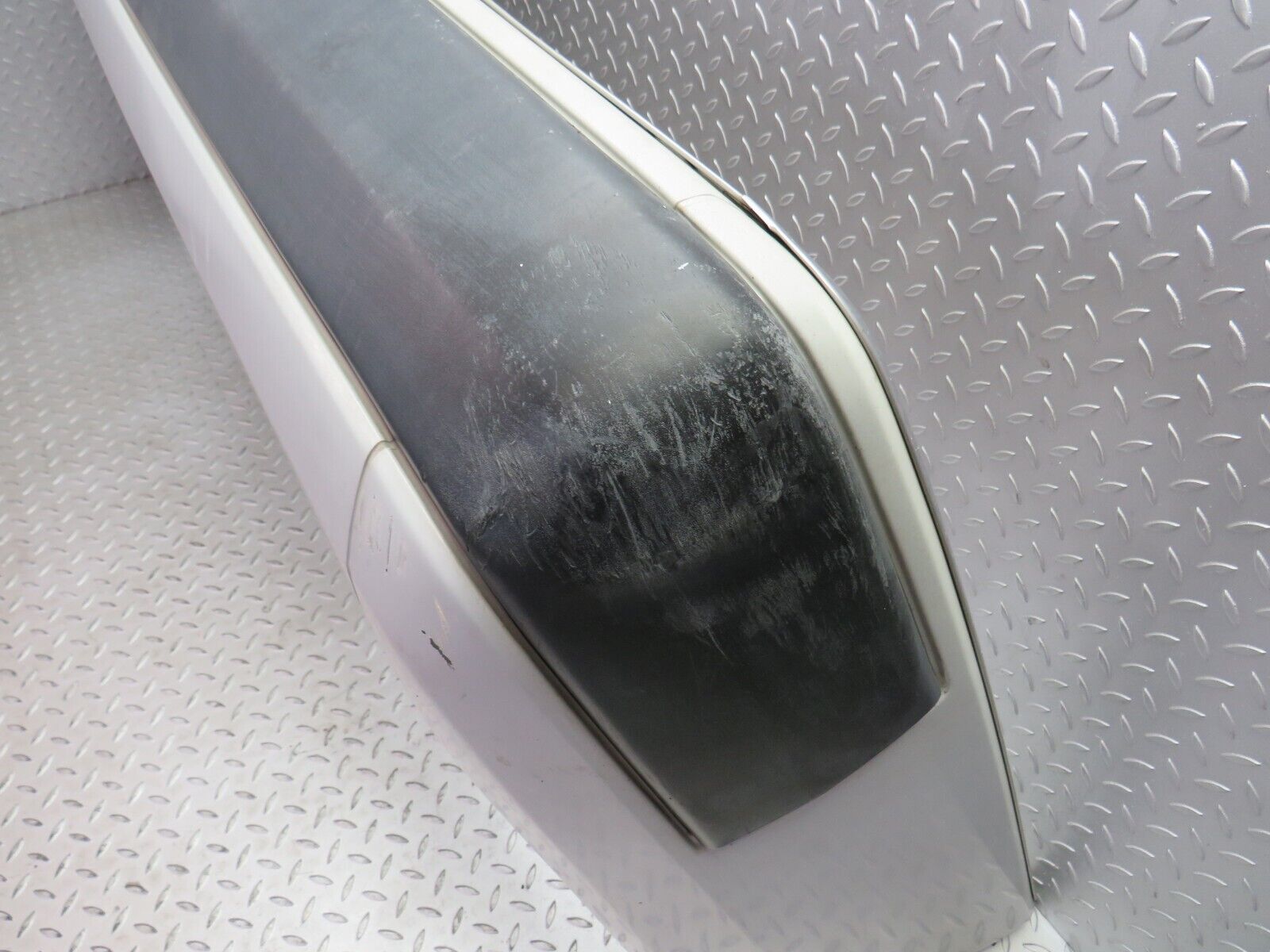 30539 Mercedes-Benz W124 230E Rear Bumper 1248800340