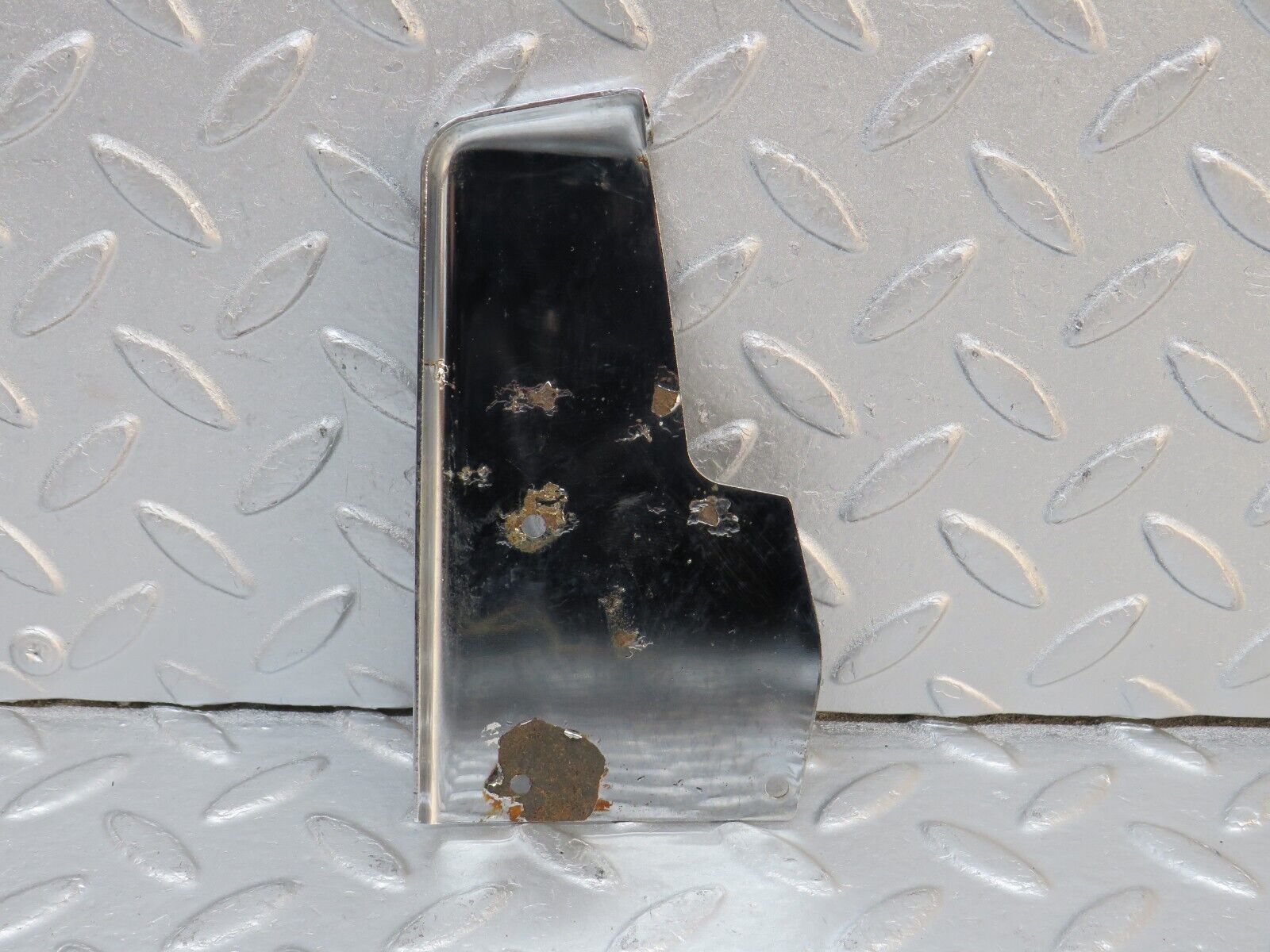 38263 Mercedes-Benz R129 280SL Coupe Left Door Chrome Cover