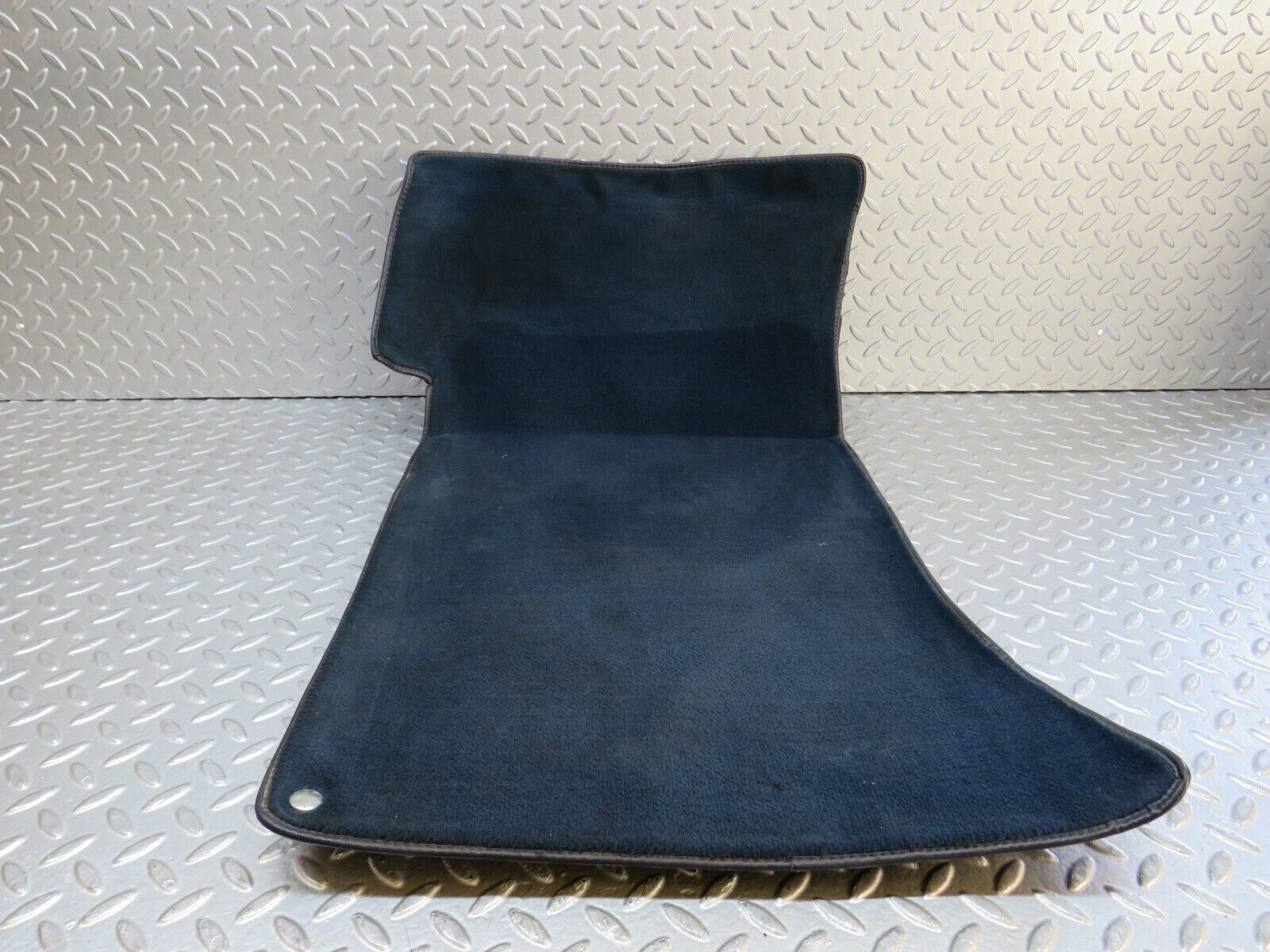 37598 Mercedes-Benz W109 300SEL Front Left Floor Carpet Mat