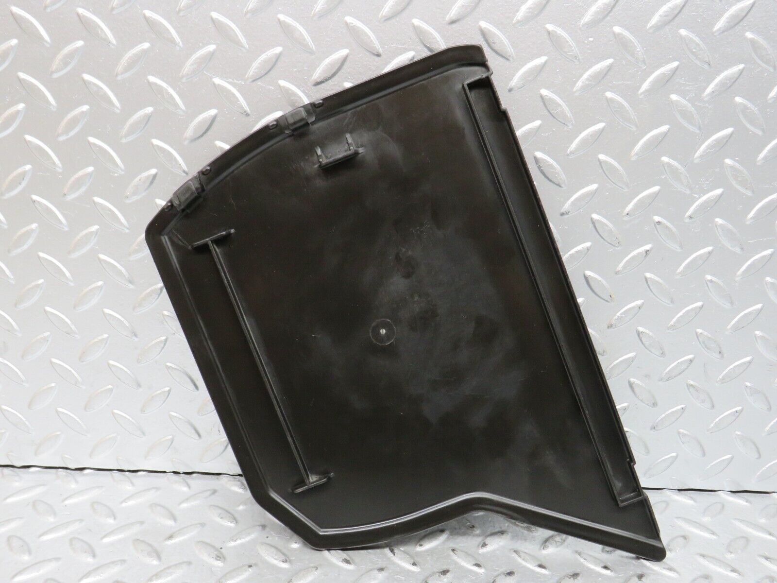 29055 Mercedes-Benz C124 320CE Rear Left Cover For Window Regulator 1246921522