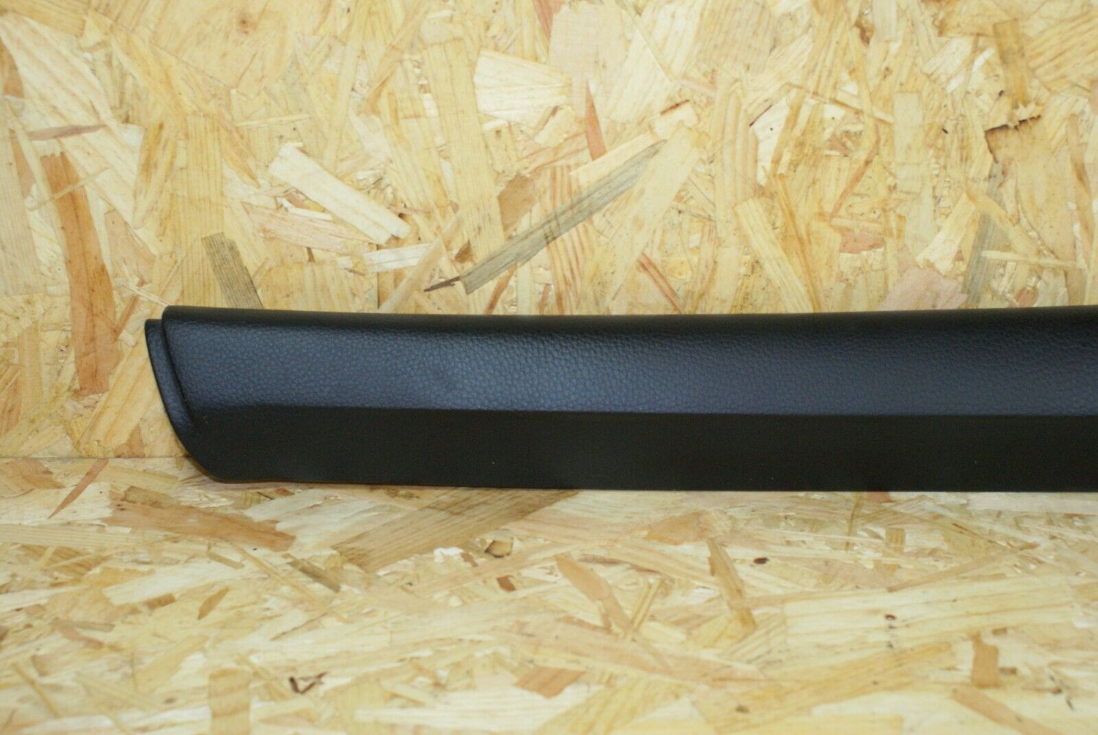 2208 Mercedes-Benz W123 280E Front Right A Pillar Cover Black