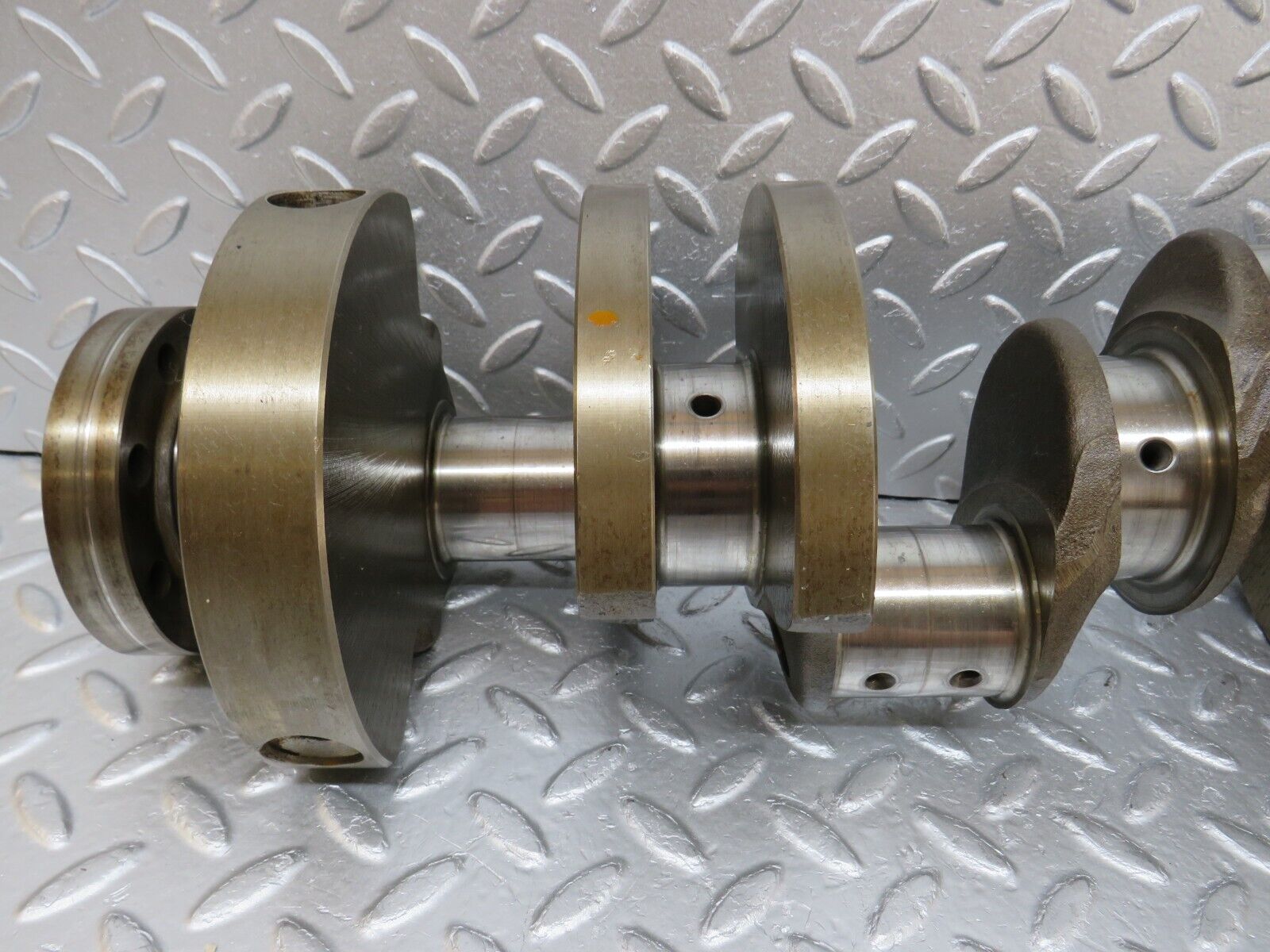 34543 Mercedes-Benz C126 380SEC Coupe Crankshaft 1160312201