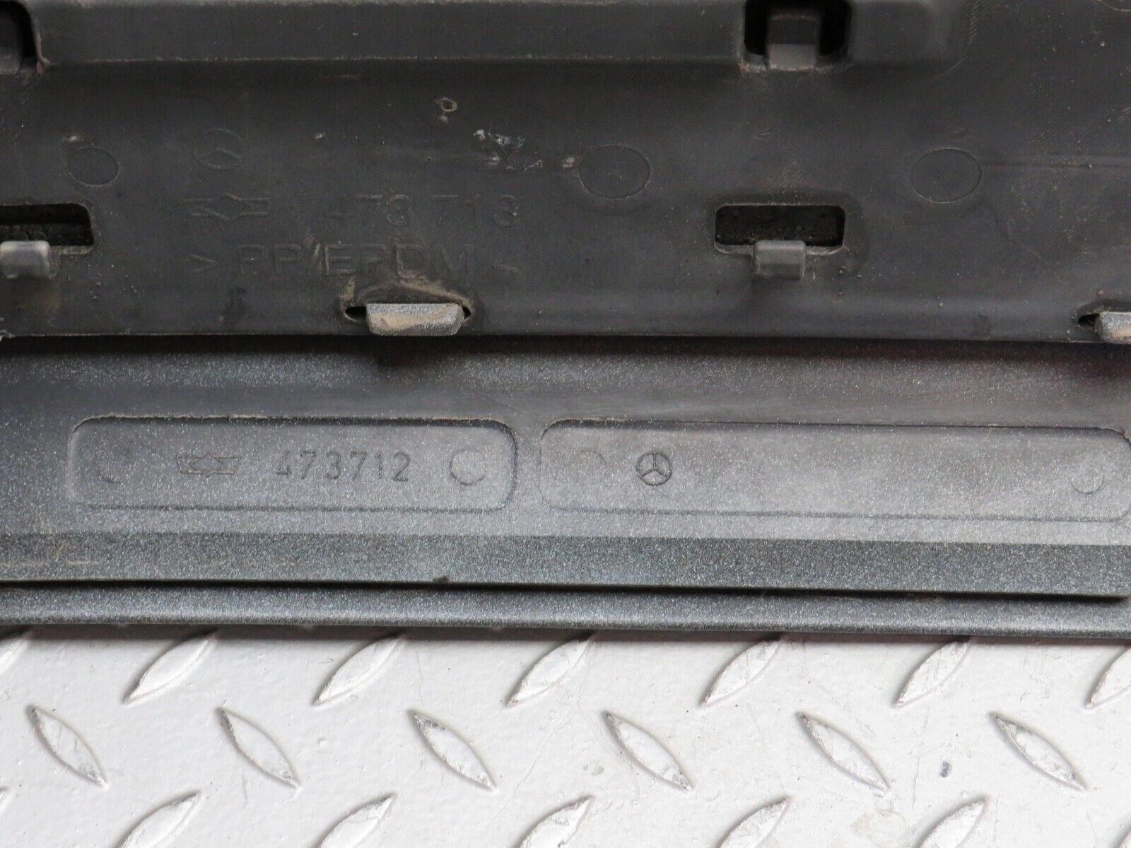 39546 Mercedes-Benz R129 320SL Coupe Rear Bumper