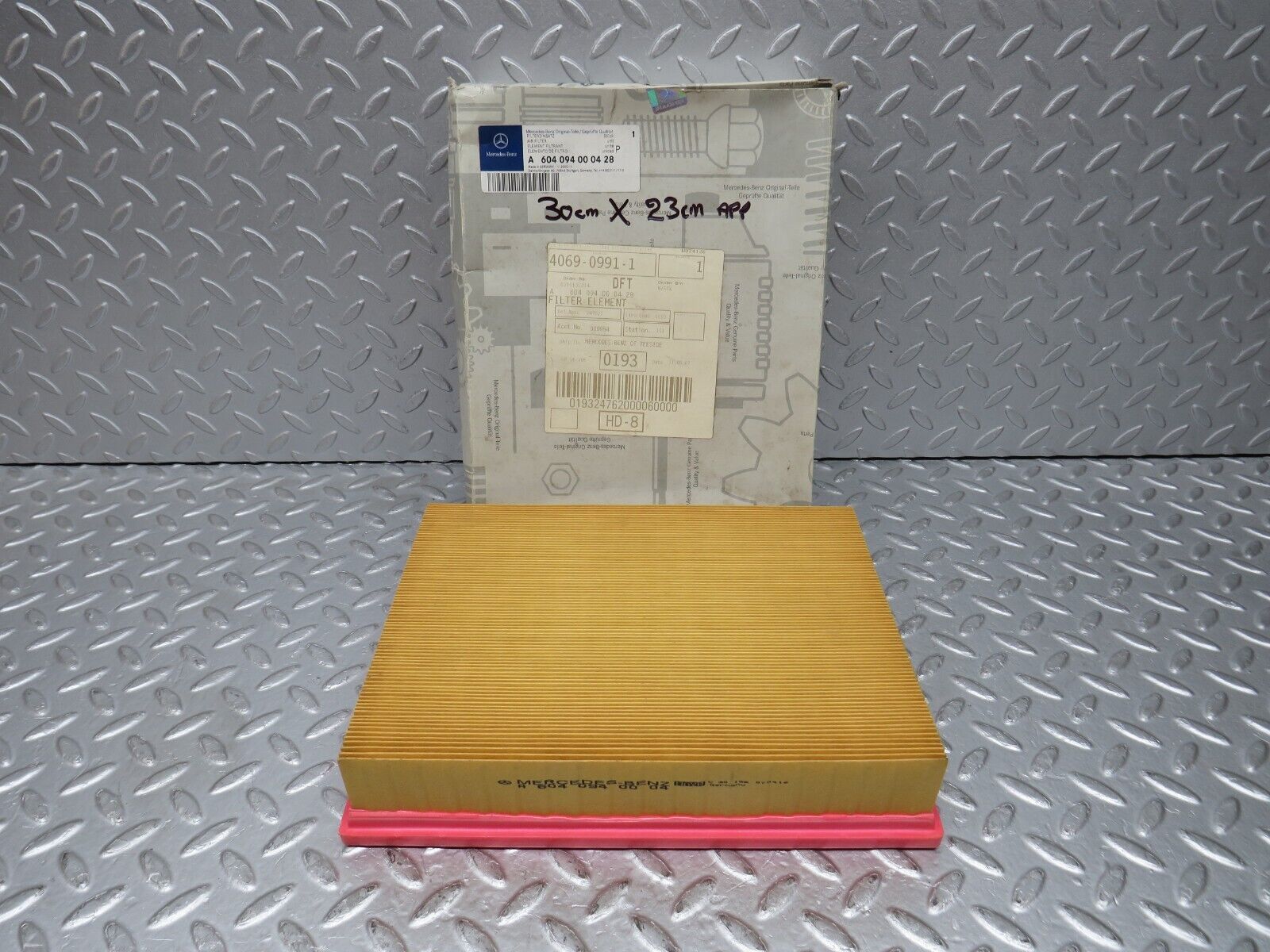 38227 Mercedes-Benz W210 W202 Genuine Air Filter New 604094000428