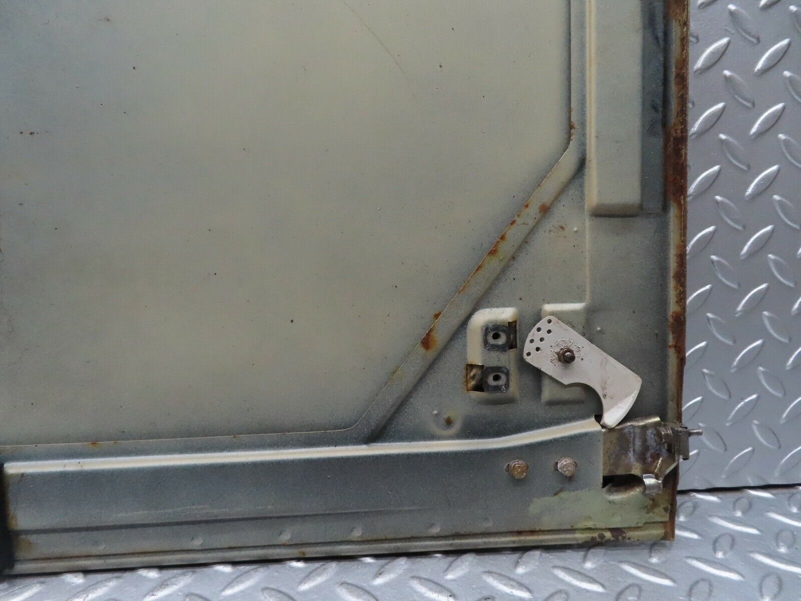 17085 Mercedes-Benz C107 380SLC Sunroof Panel