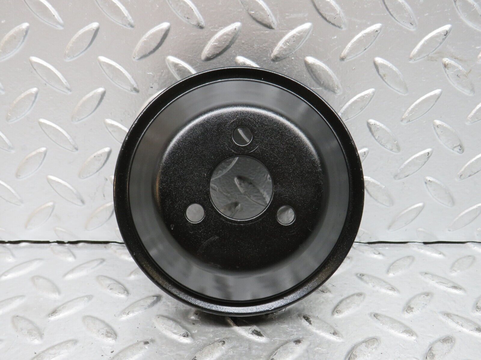 29059 Mercedes-Benz C124 320CE Coupe Water Pump Pulley 1042300015