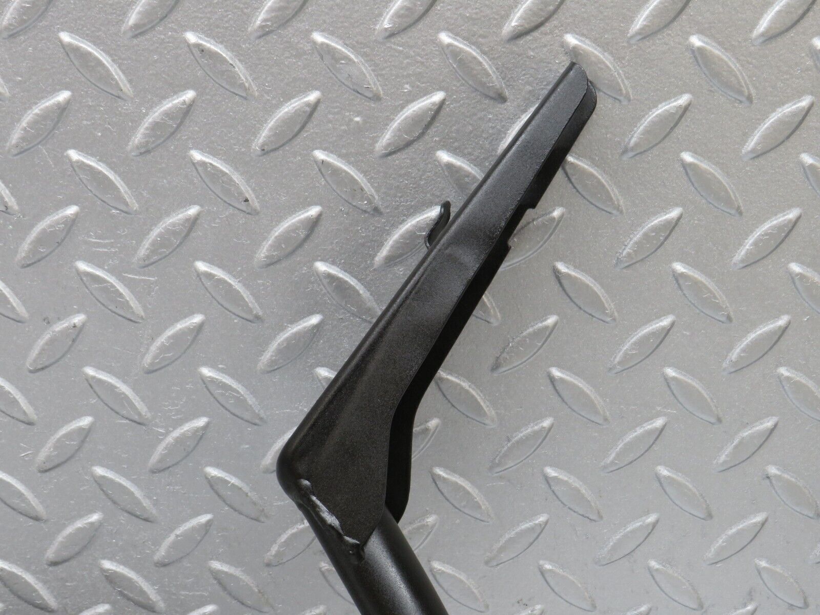 36316 Mercedes-Benz W126 420SE Trunk Hinge Left Side