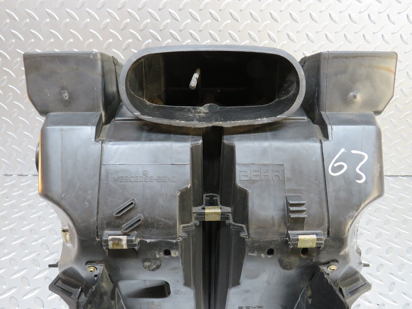28411 Mercedes-Benz S123 240D Wagon Heater Box Blower Housing Behr 1238300508