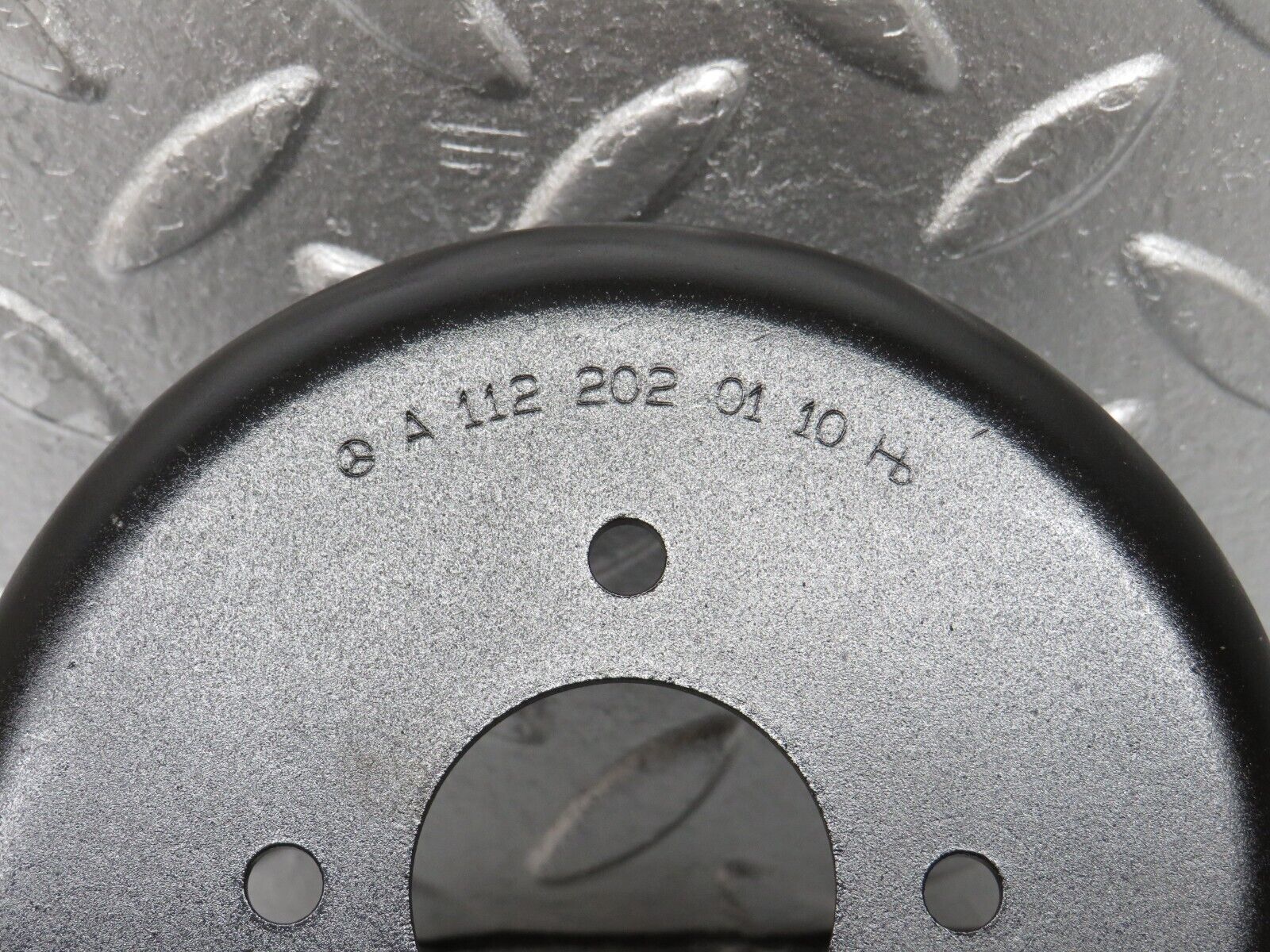 35027 Mercedes-Benz W210 320E Water Pump Pulley 1122020110