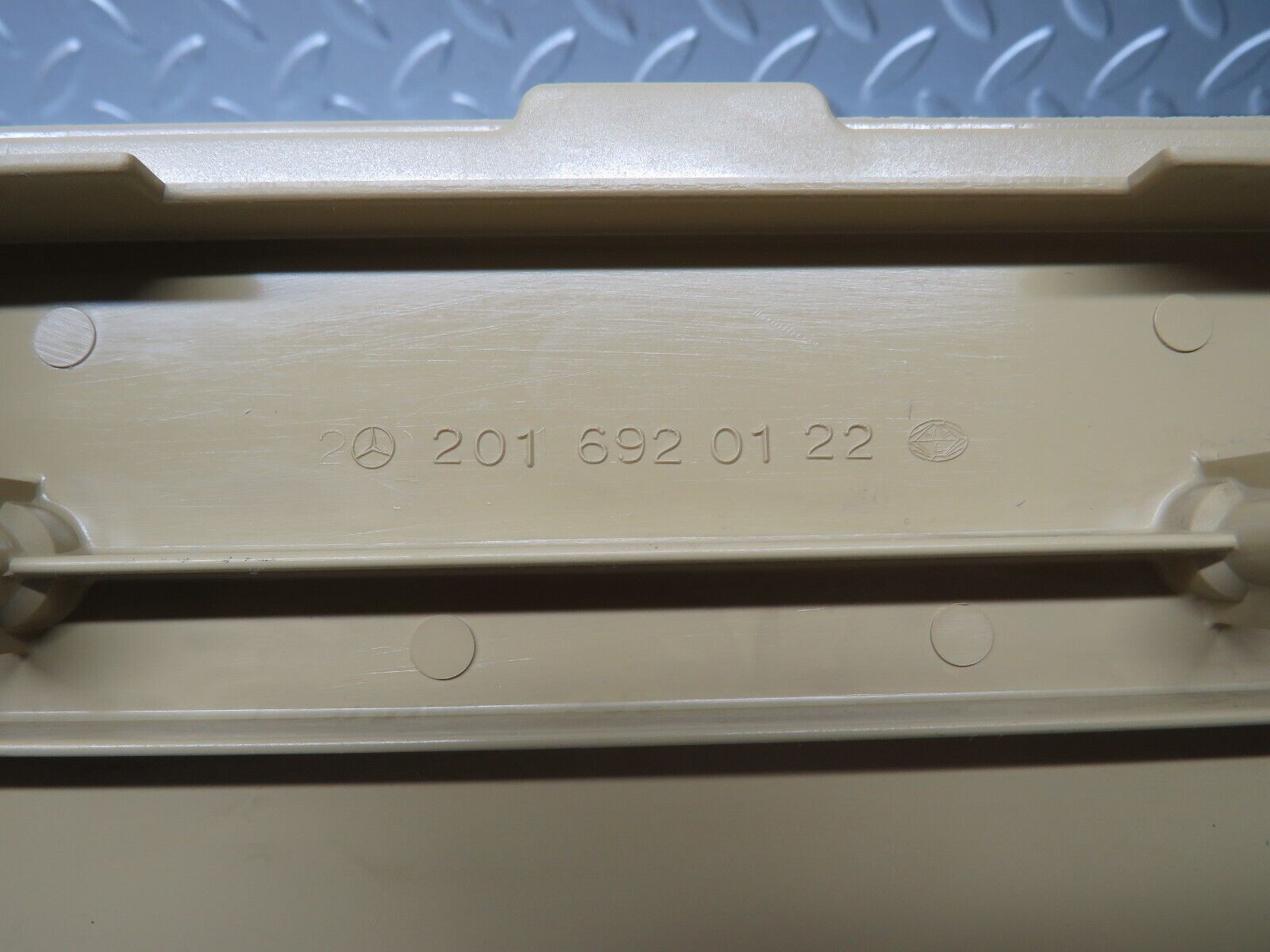 30588 Mercedes-Benz W201 190E 2.0L B Pillar Bottom Cover Left Side Beige 2016920122