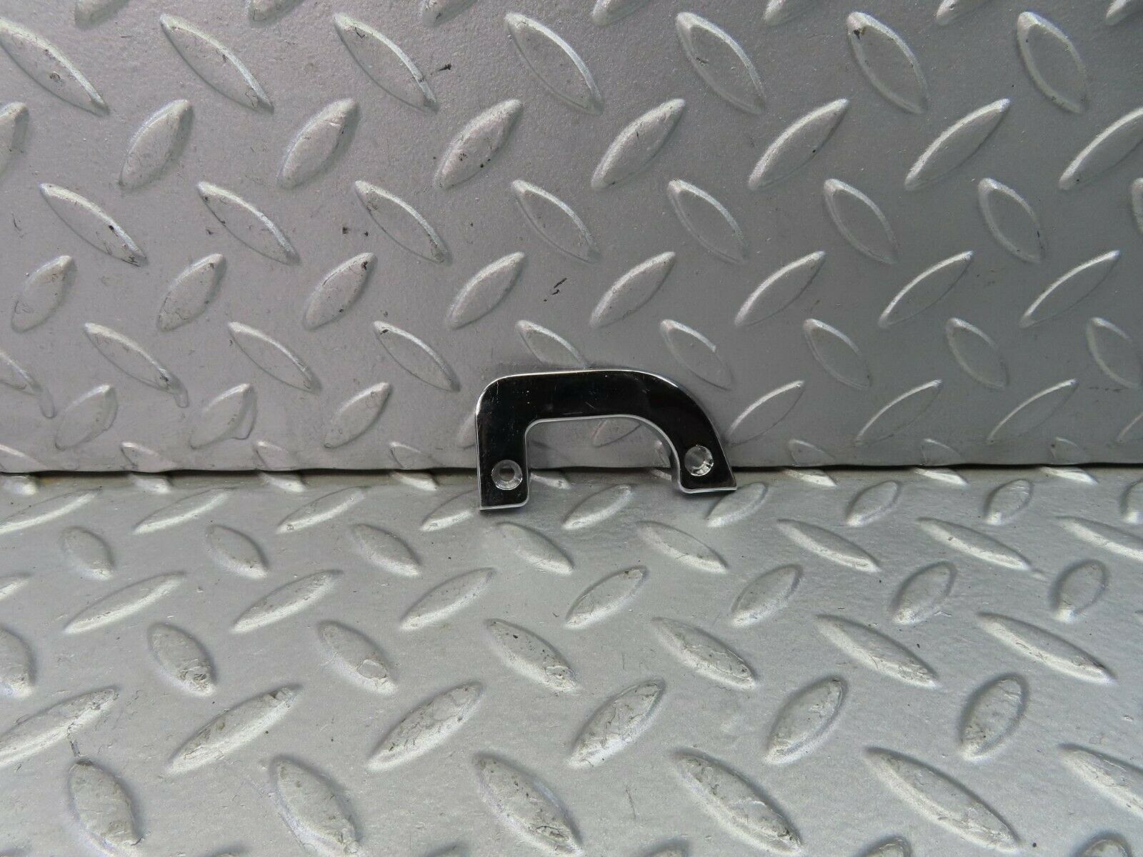 9055 Mercedes-Benz W115 Right Interior Chrome Door Latch Trim